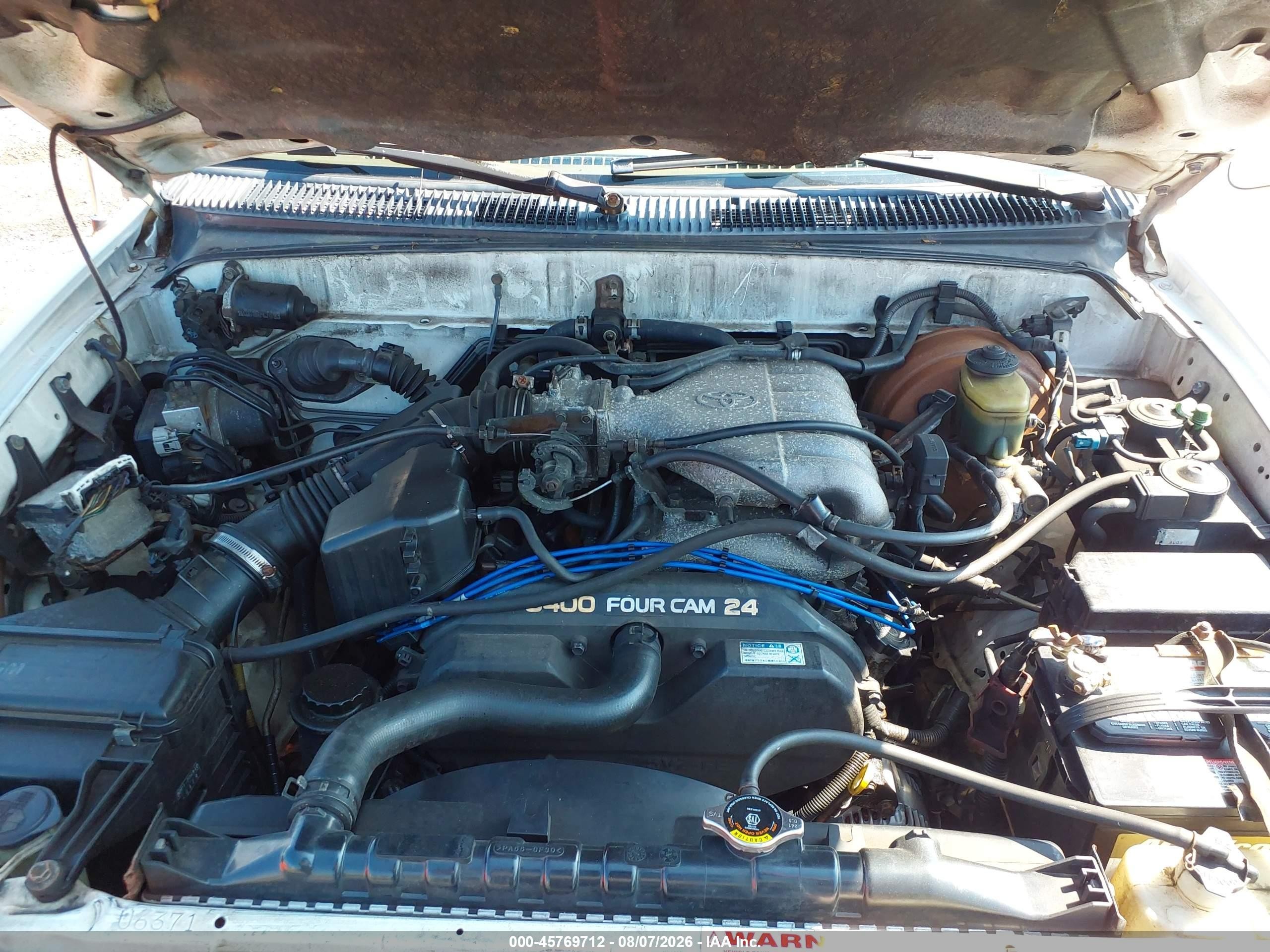 1999 Toyota 4runner Sr5 V6 Белый vin: JT3GN86R3X0106980