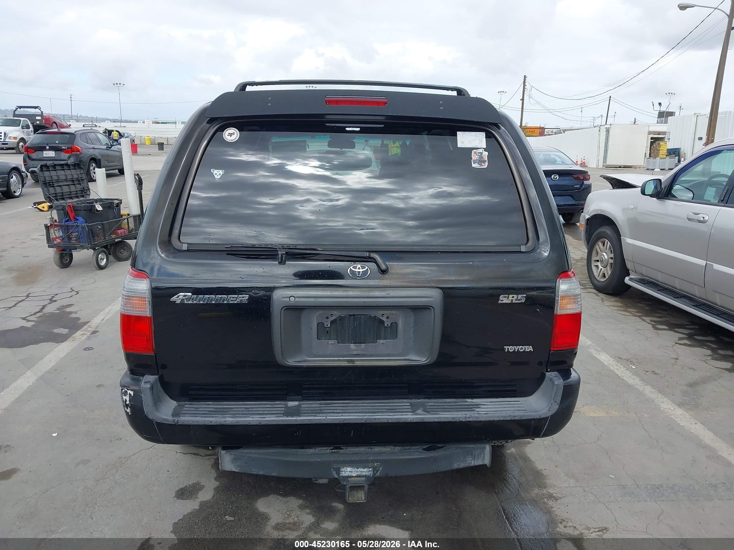 1999 Toyota 4runner Sr5 V6 Black vin: JT3GN86R3X0113265
