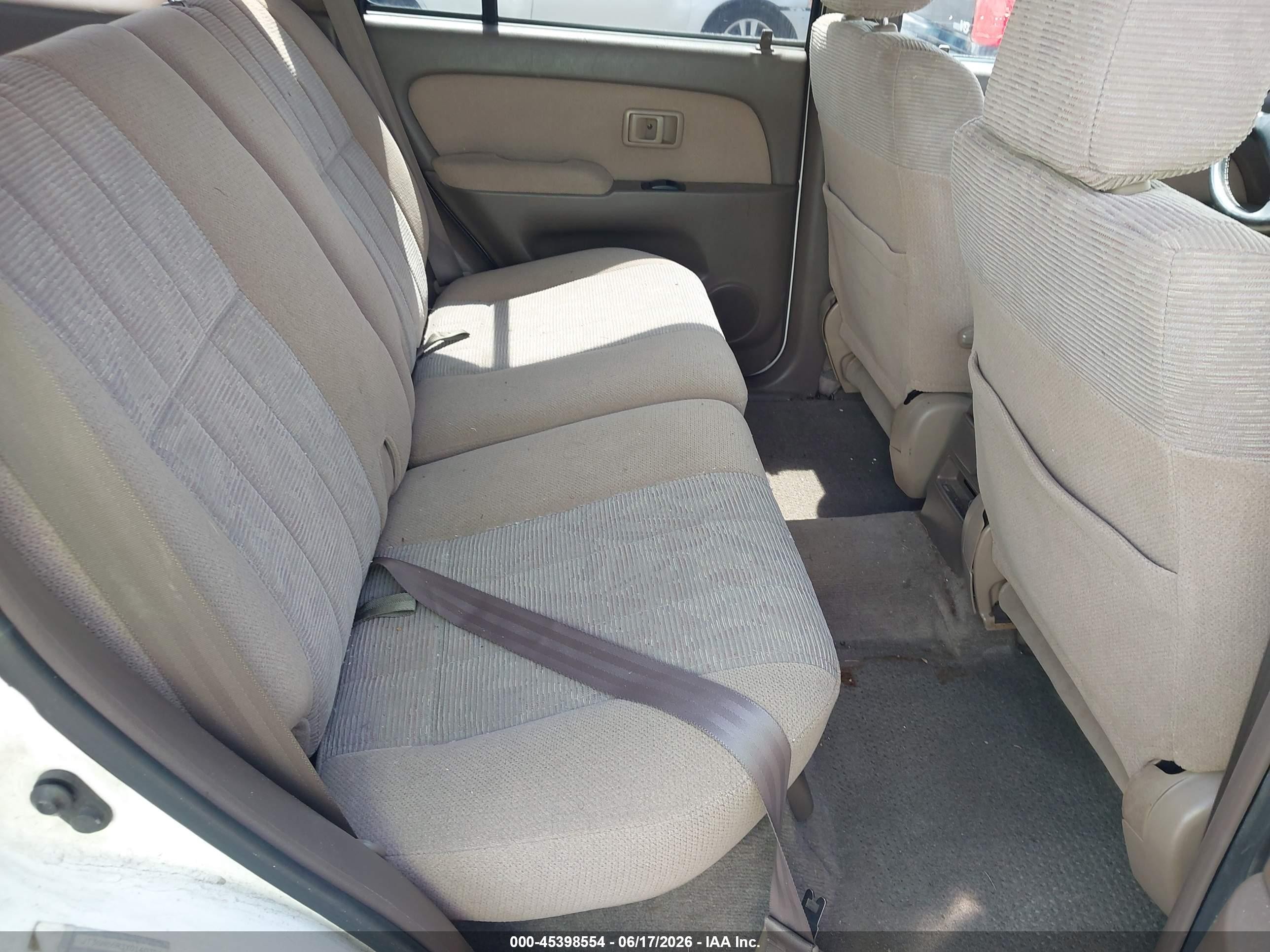 2000 Toyota 4runner Sr5 V6 White vin: JT3GN86R3Y0140354