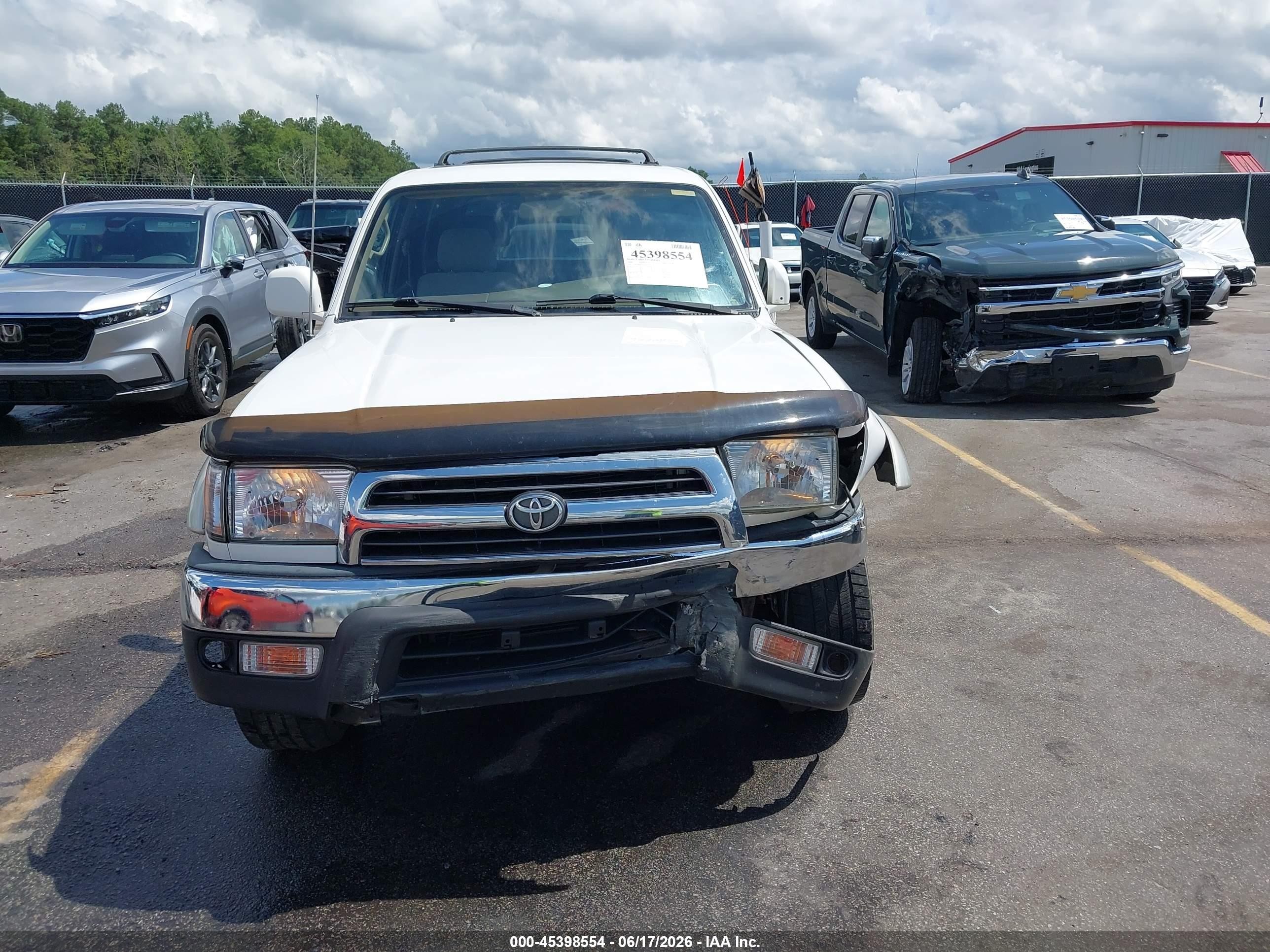 2000 Toyota 4runner Sr5 V6 White vin: JT3GN86R3Y0140354