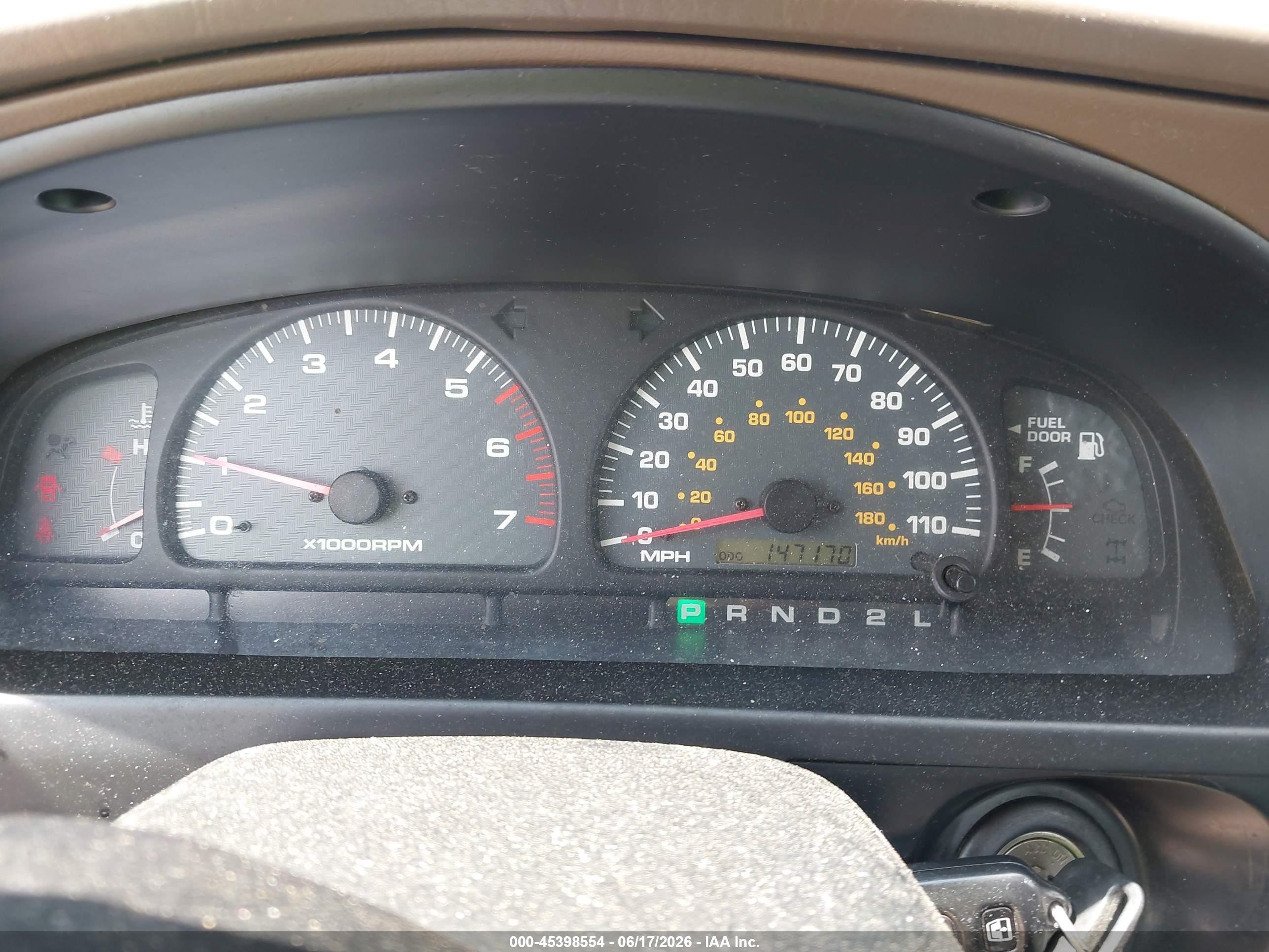 2000 Toyota 4runner Sr5 V6 White vin: JT3GN86R3Y0140354