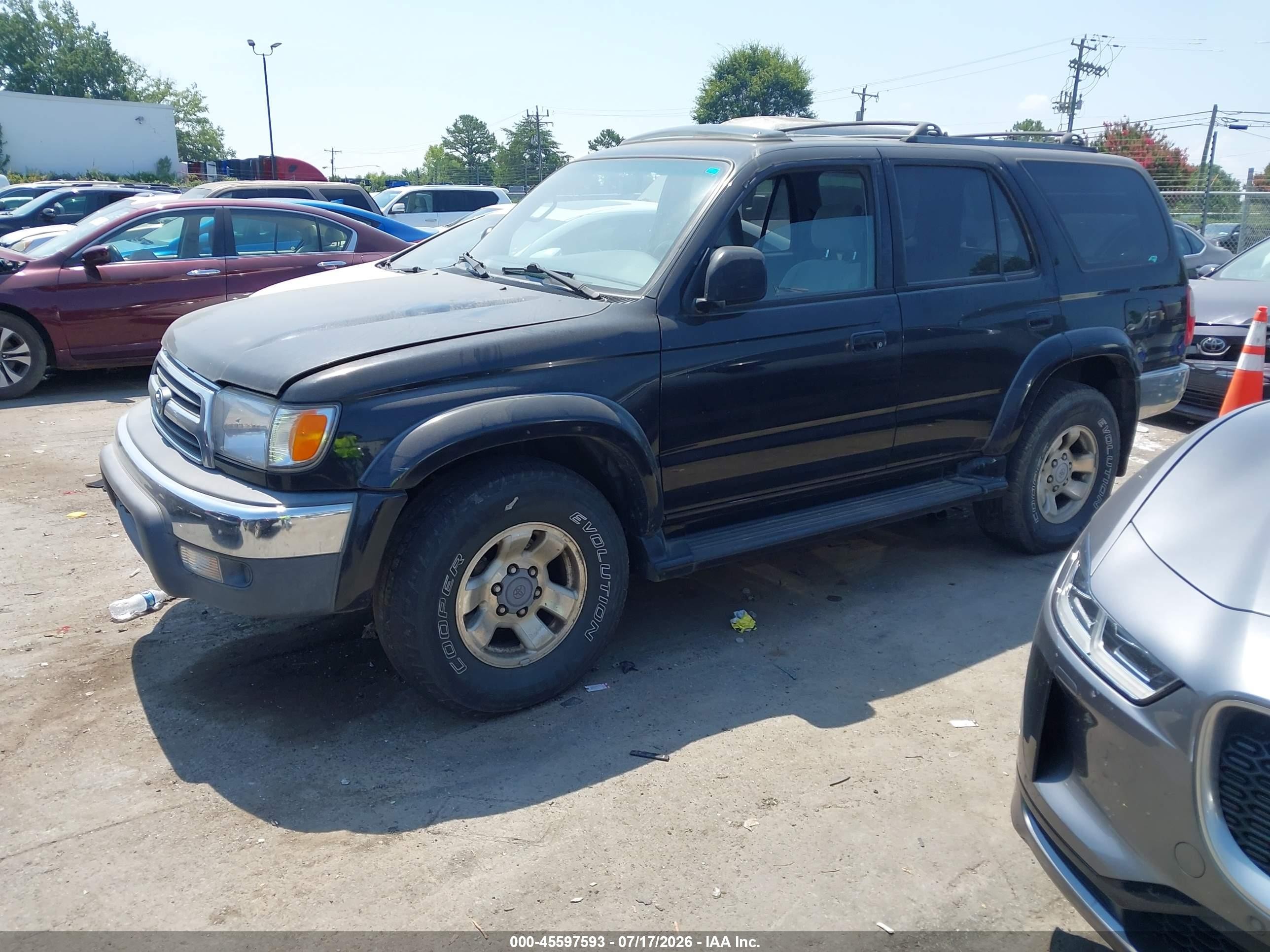 2000 Toyota 4runner Sr5 V6 Black vin: JT3GN86R3Y0167294