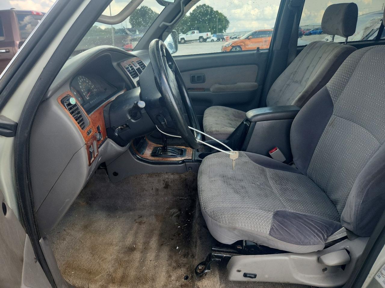 2001 Toyota 4runner Sr5 Silver vin: JT3GN86R410182330