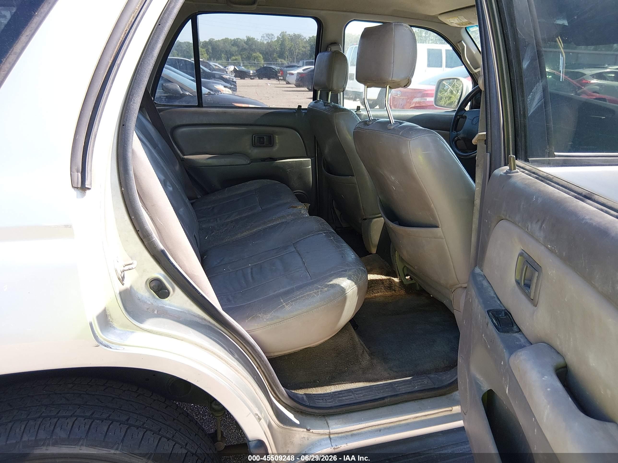 2002 Toyota 4runner Sr5 V6 Silver vin: JT3GN86R420230829