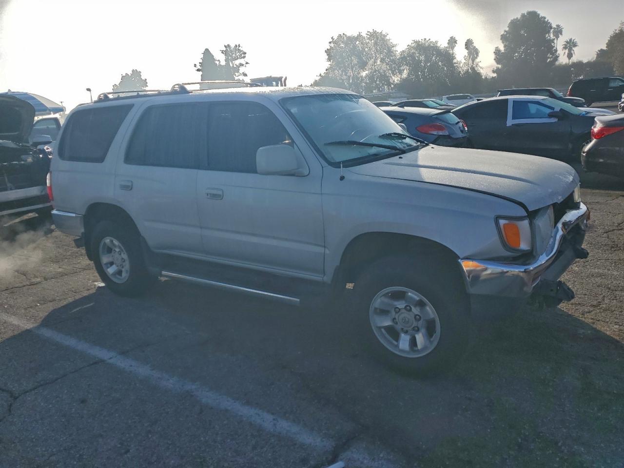 1998 Toyota 4runner Sr5 Cream vin: JT3GN86R4W0080601