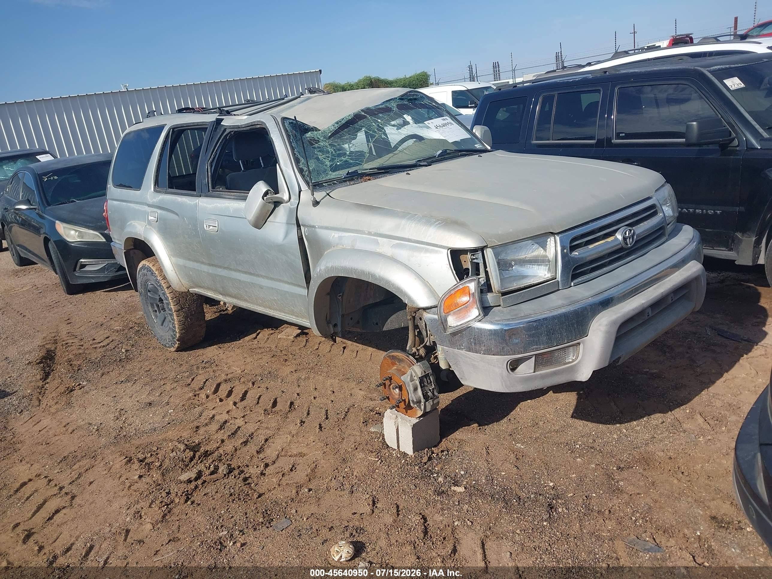 2000 Toyota 4runner Sr5 V6 Silver vin: JT3GN86R4Y0142257