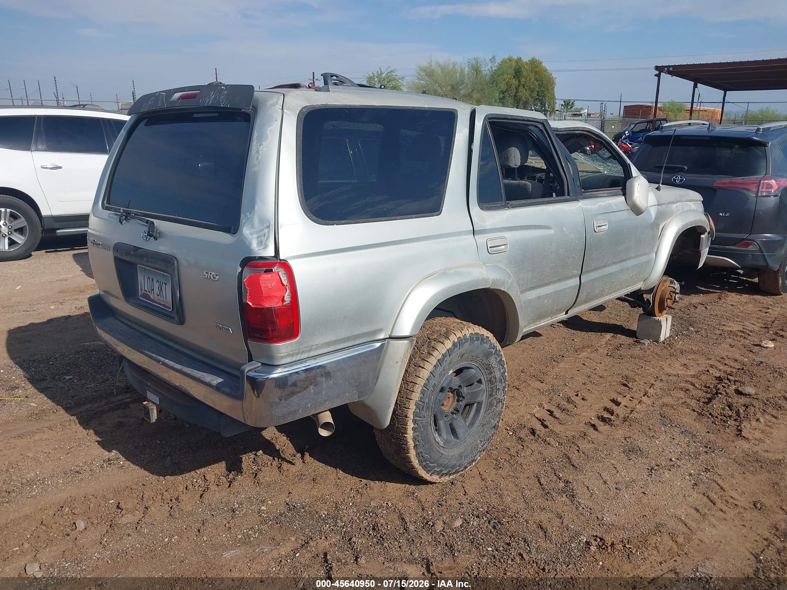 2000 Toyota 4runner Sr5 V6 Silver vin: JT3GN86R4Y0142257