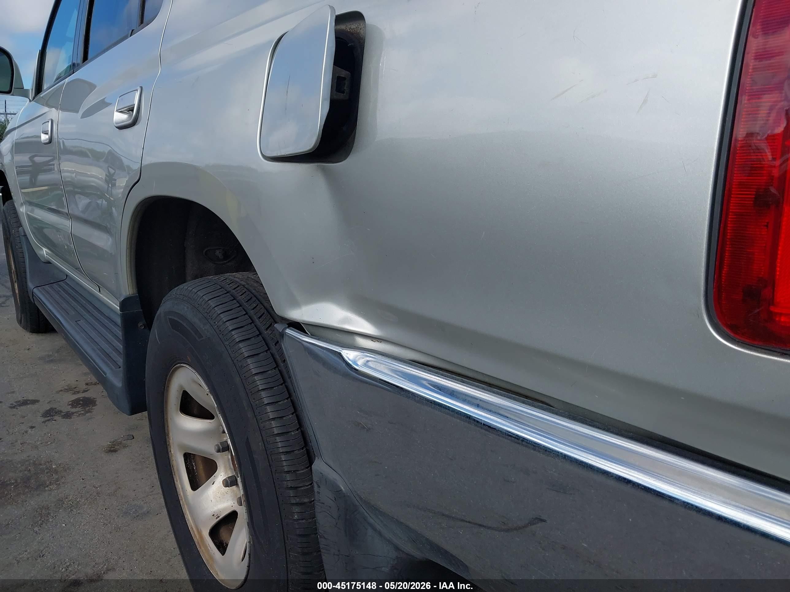 2000 Toyota 4runner Sr5 V6 Silver vin: JT3GN86R4Y0163349
