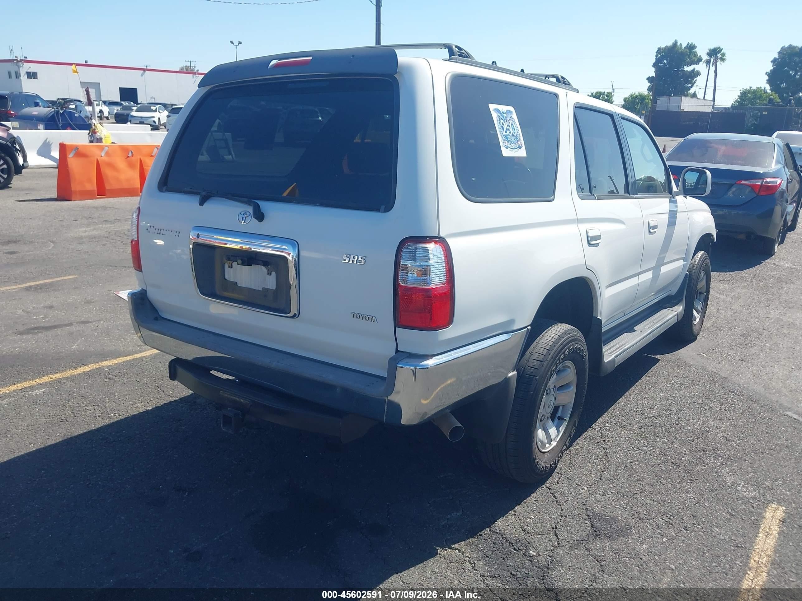2002 Toyota 4runner Sr5 V6 White vin: JT3GN86R520245176