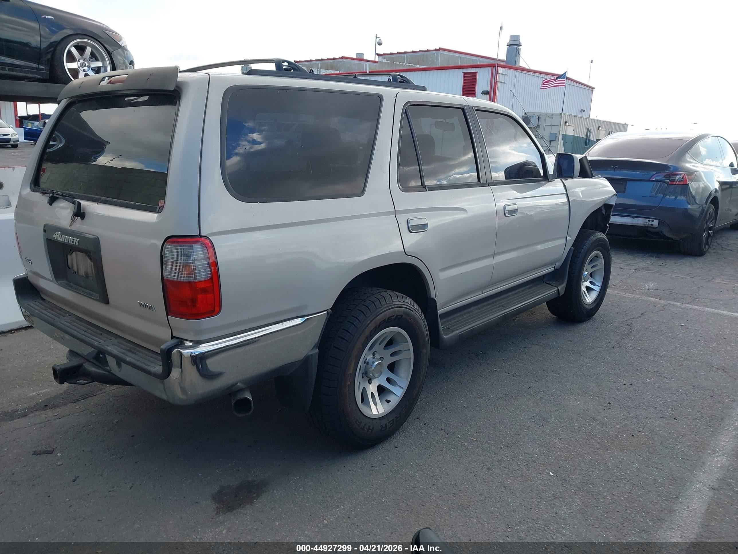 1998 Toyota 4runner Sr5 V6 Silver vin: JT3GN86R5W0058395