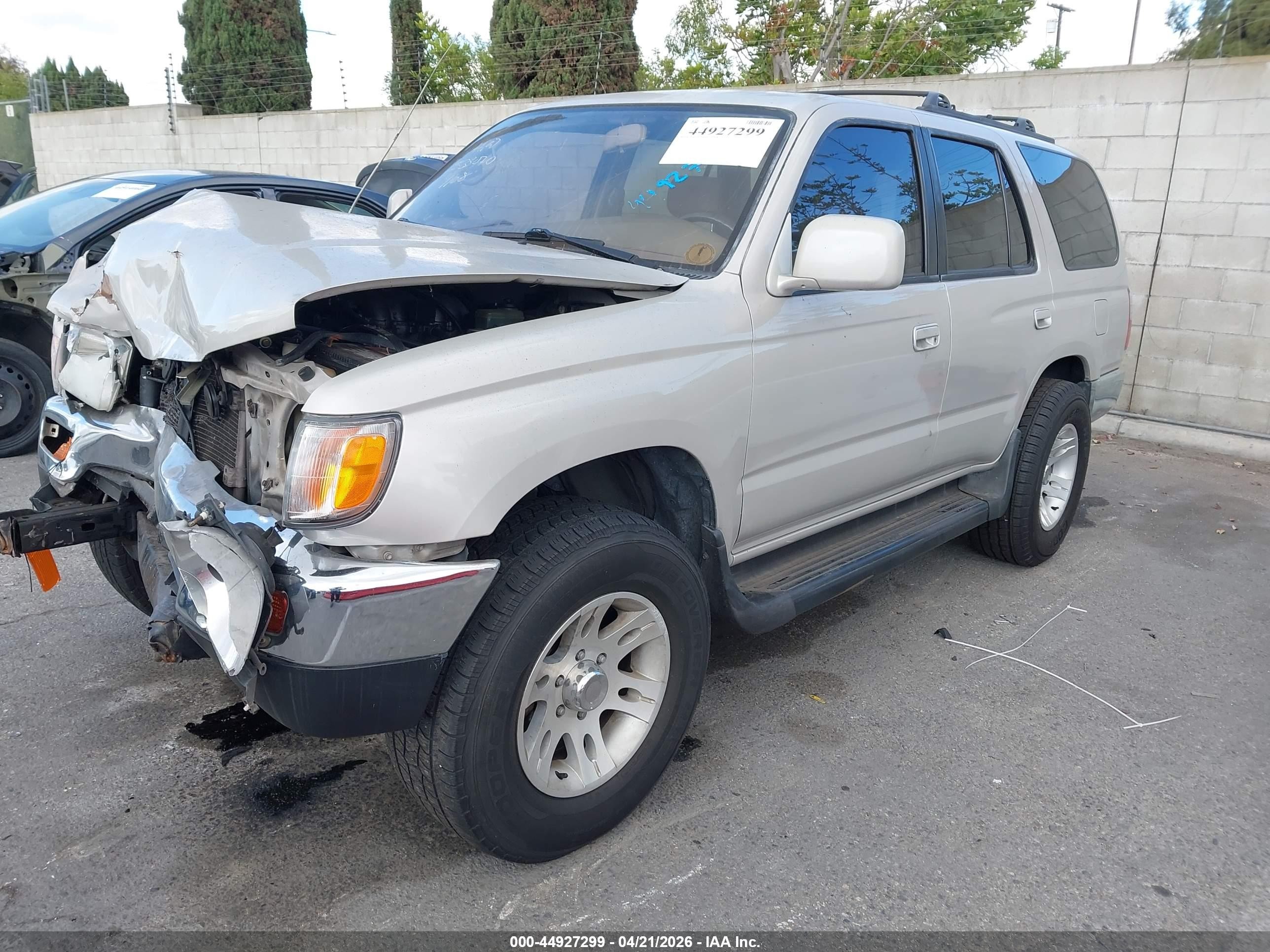 1998 Toyota 4runner Sr5 V6 Silver vin: JT3GN86R5W0058395