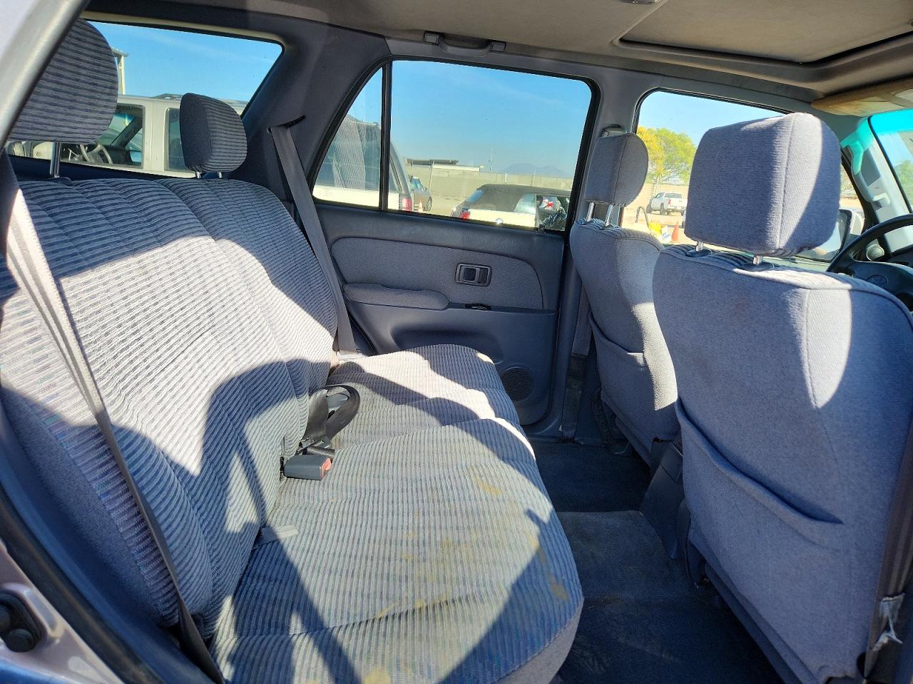 1998 Toyota 4runner Sr5 Blue vin: JT3GN86R5W0071664