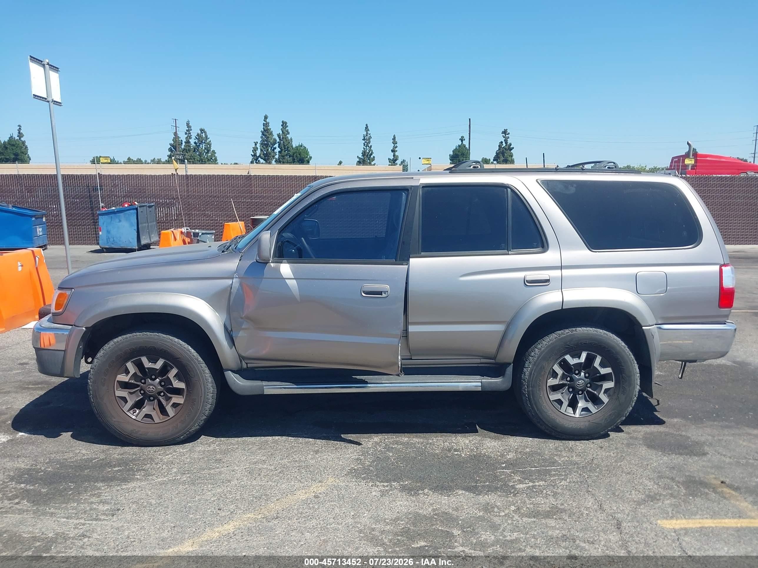 2001 Toyota 4runner Sr5 V6 Gray vin: JT3GN86R610192244