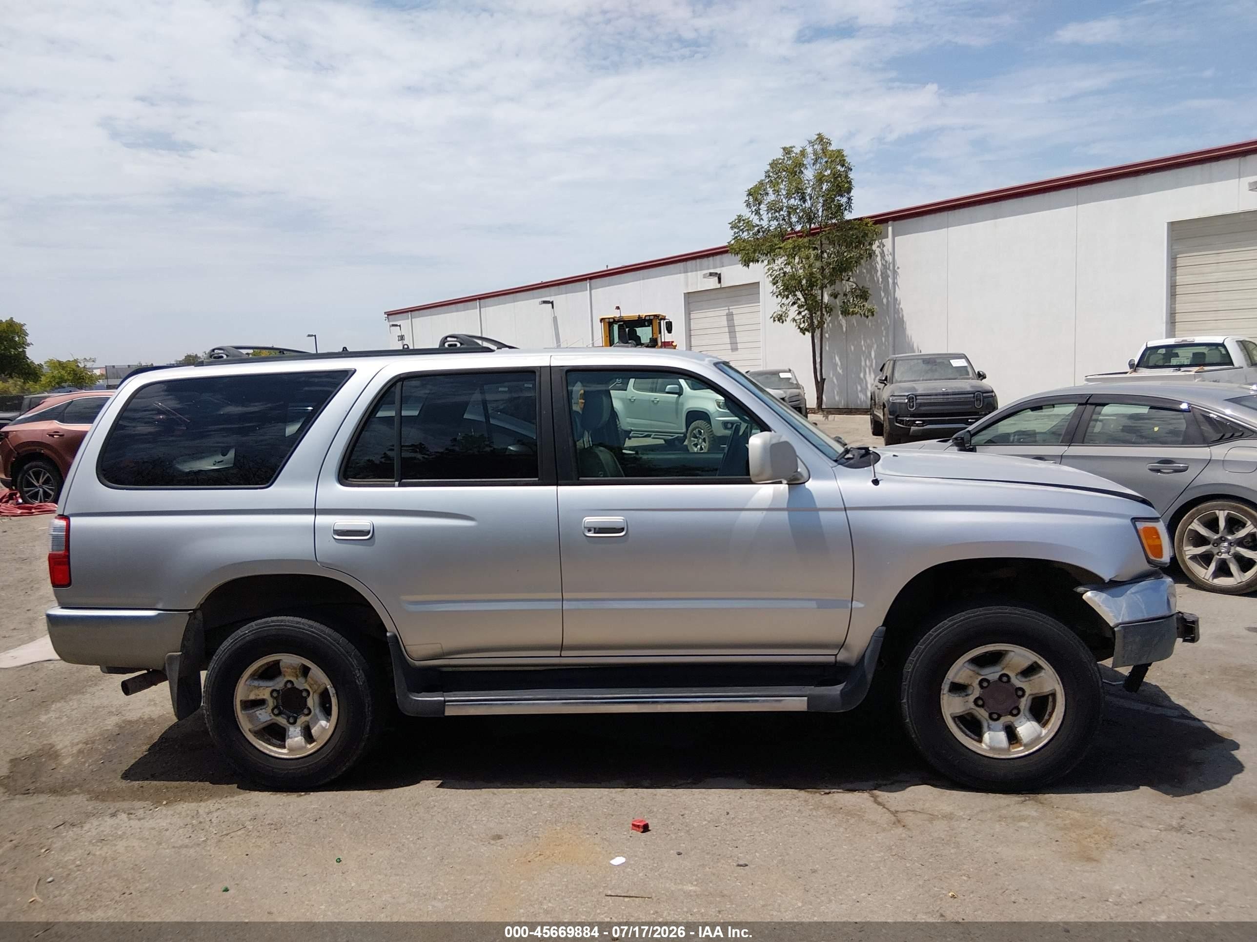 2002 Toyota 4runner Sr5 V6 Silver vin: JT3GN86R620253075