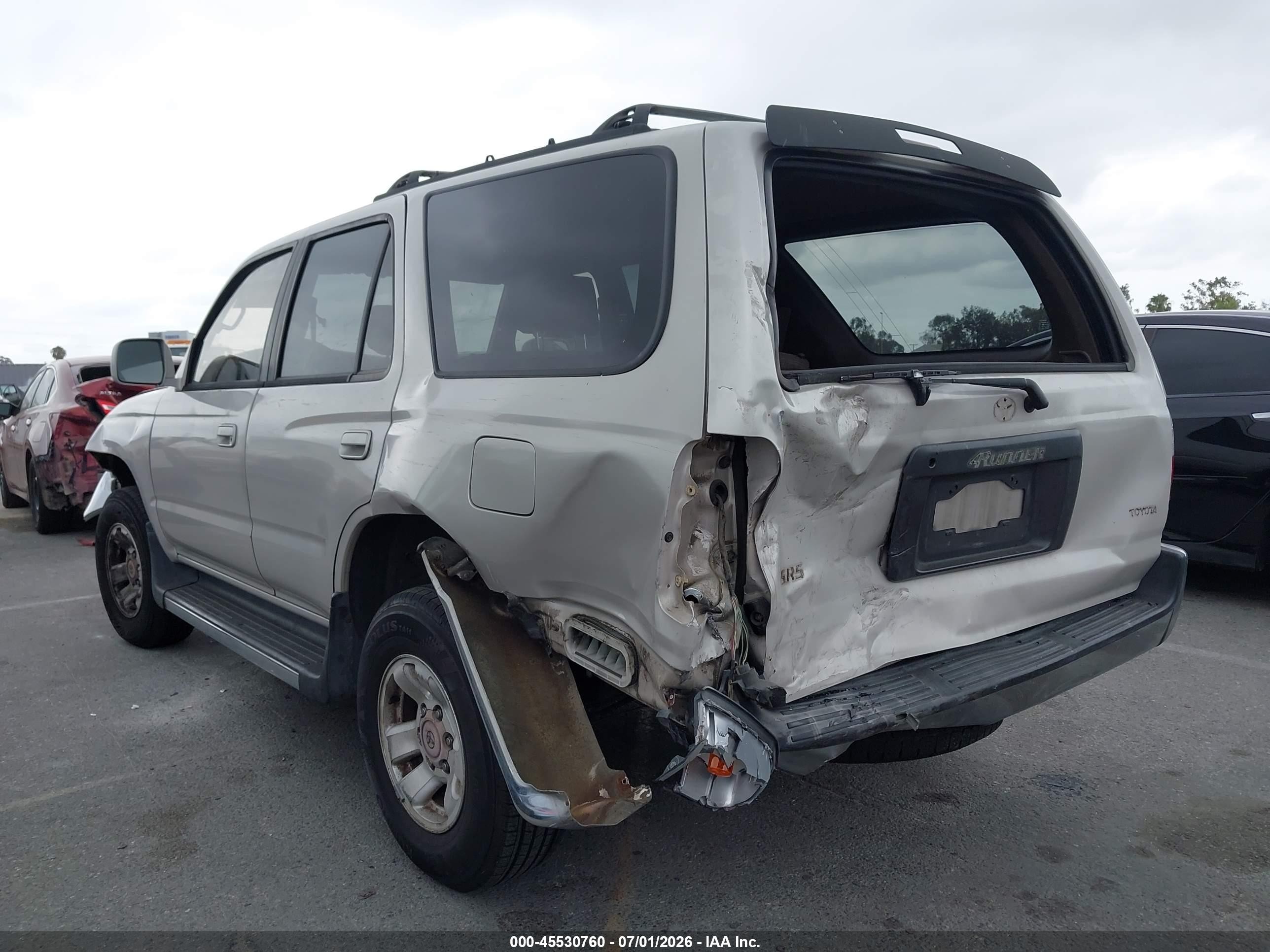 1998 Toyota 4runner Sr5 V6 Серебряный vin: JT3GN86R6W0079515