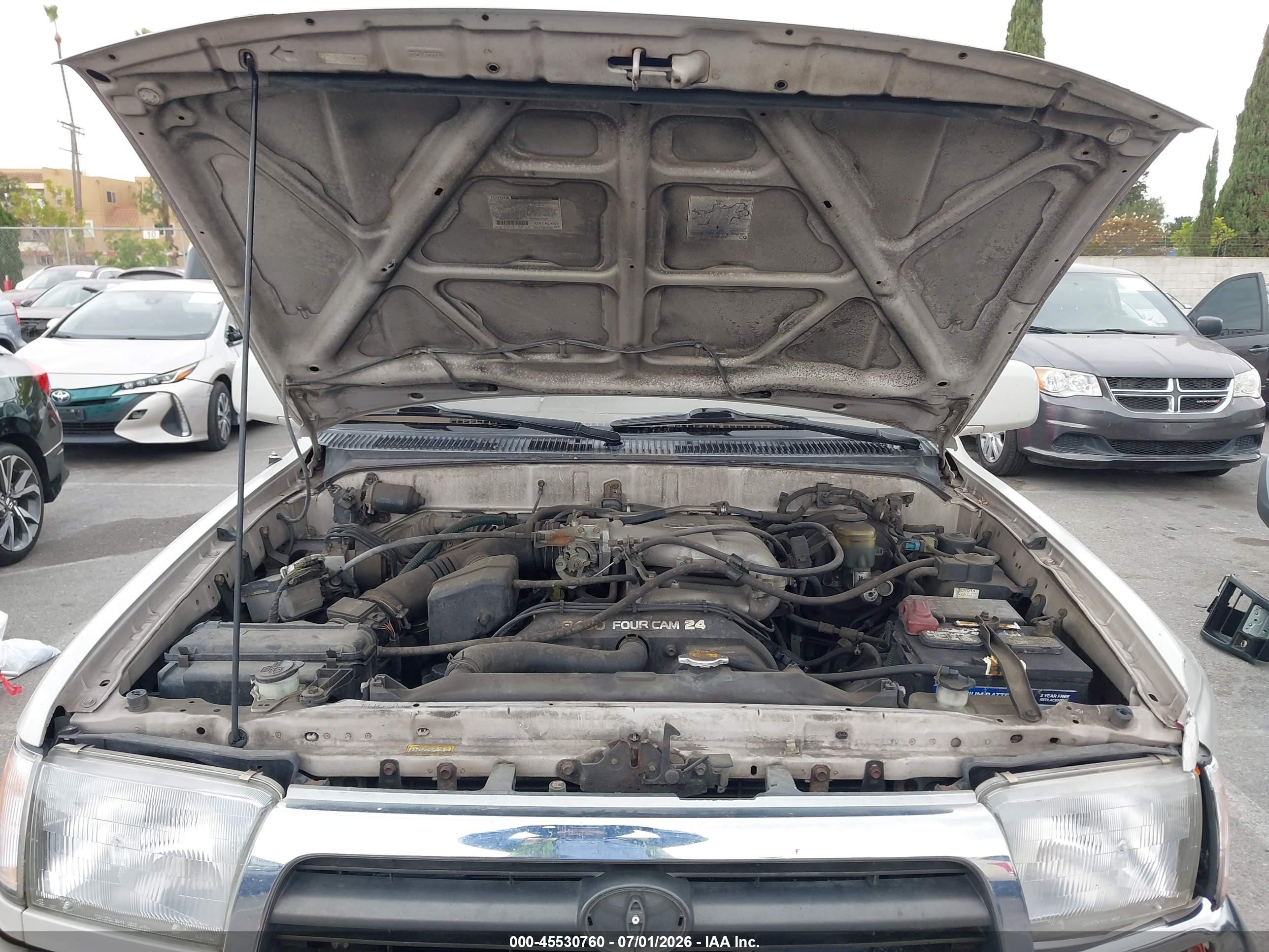 1998 Toyota 4runner Sr5 V6 Серебряный vin: JT3GN86R6W0079515