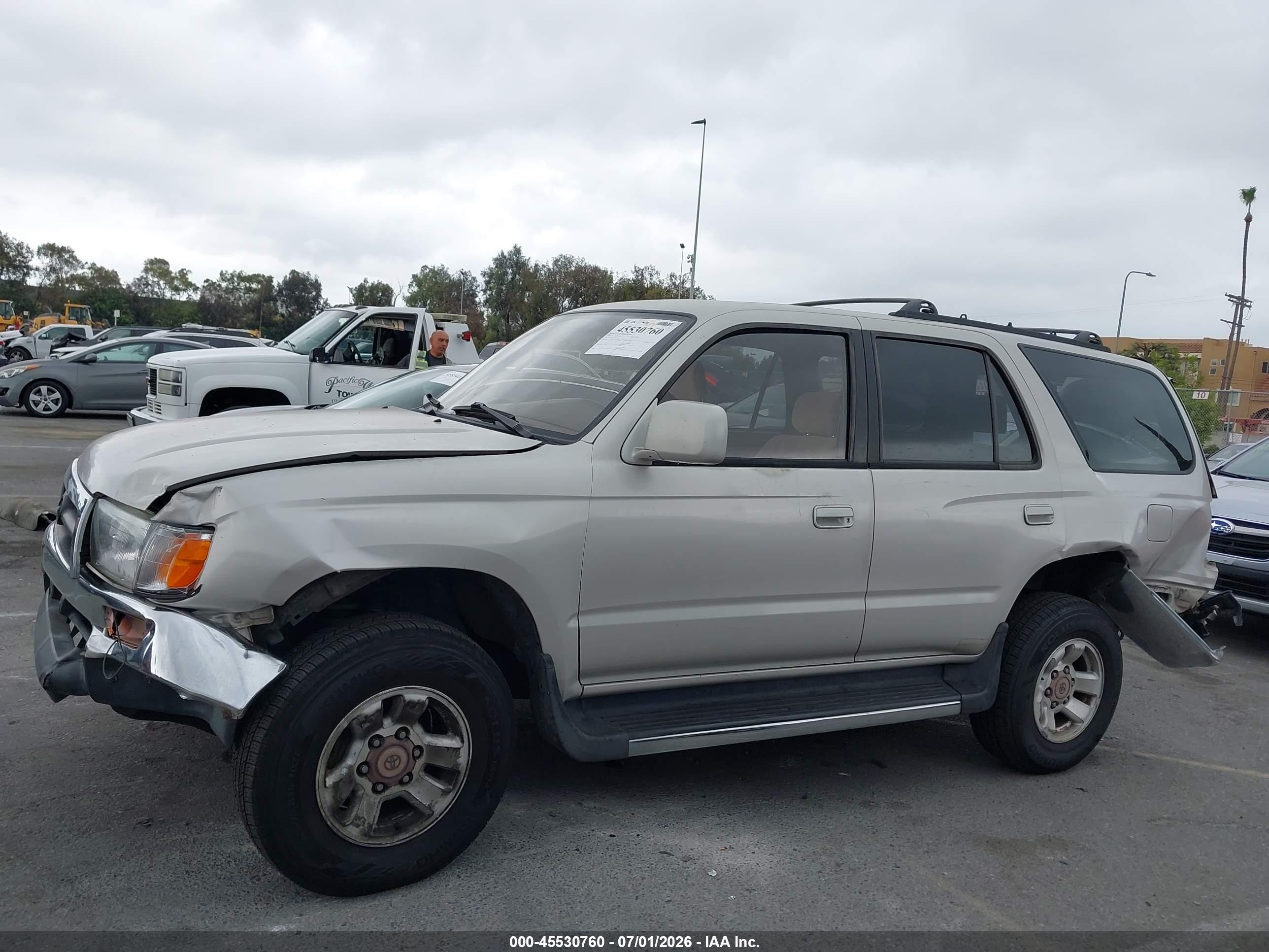 1998 Toyota 4runner Sr5 V6 Серебряный vin: JT3GN86R6W0079515