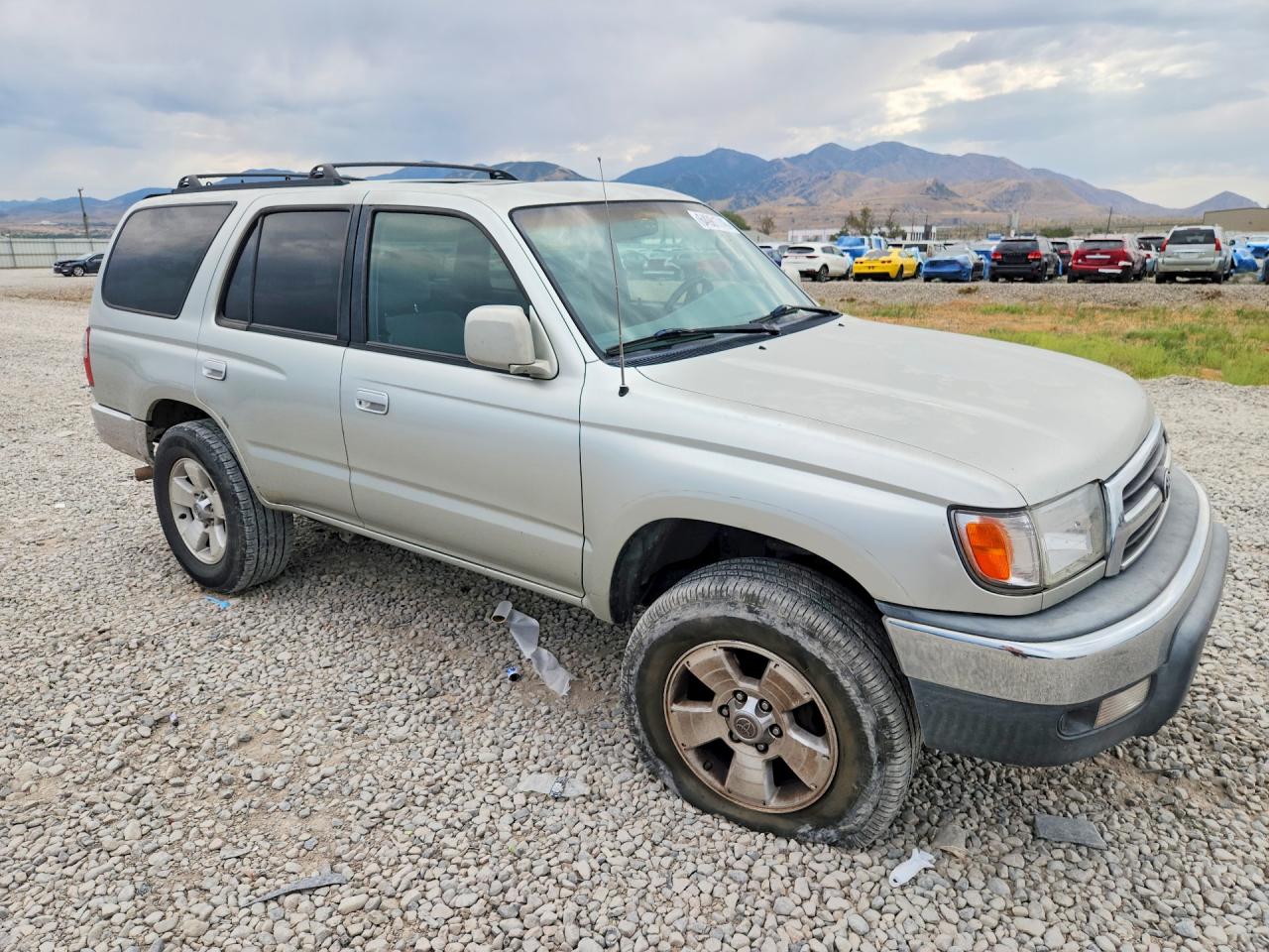 1999 Toyota 4runner Sr5 Gray vin: JT3GN86R6X0116757