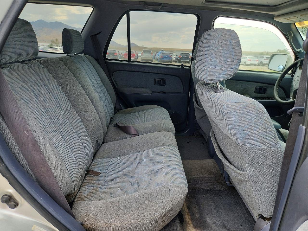 1999 Toyota 4runner Sr5 Gray vin: JT3GN86R6X0116757