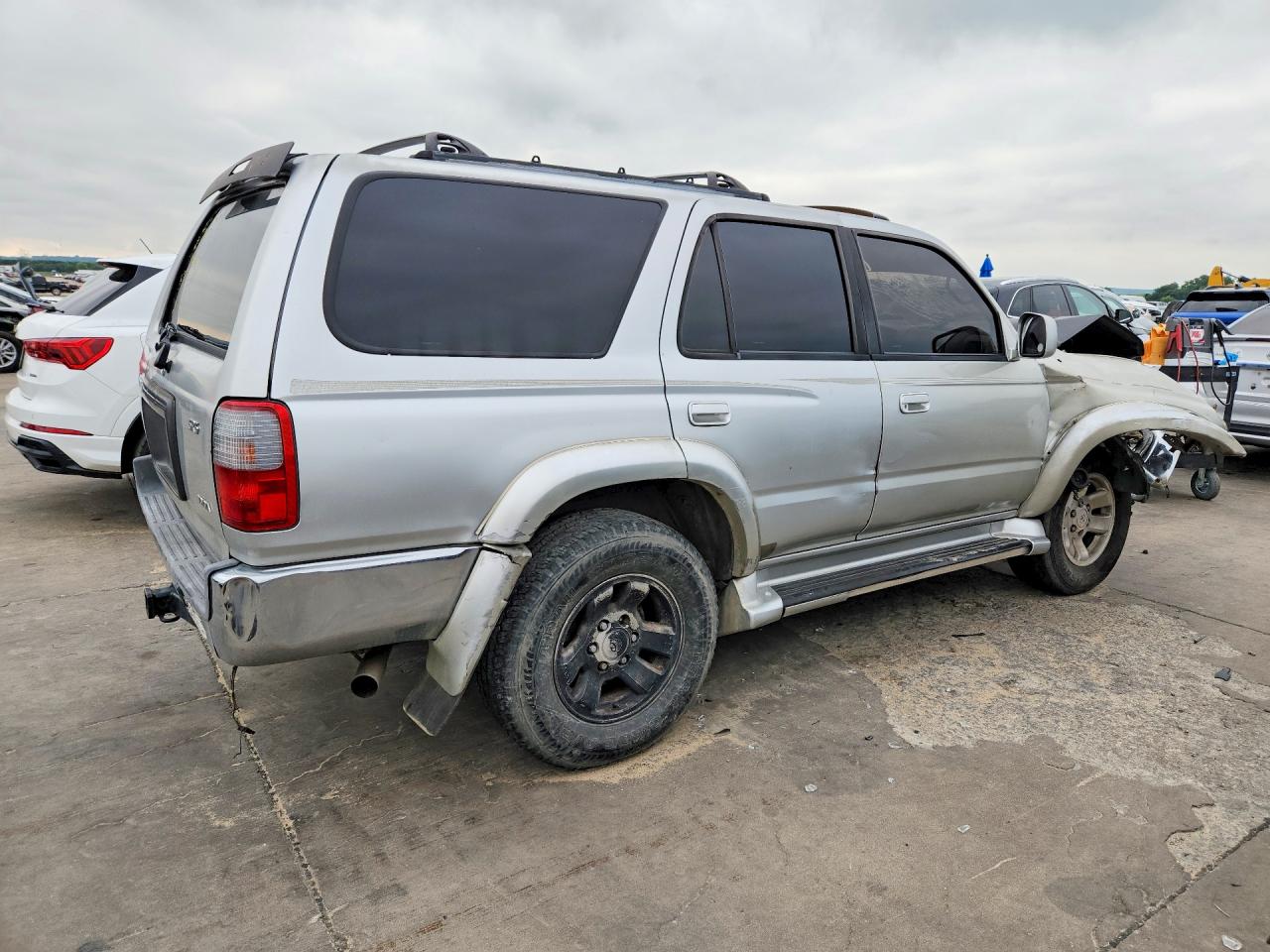 2000 Toyota 4runner Sr5 Серебряный vin: JT3GN86R6Y0168570
