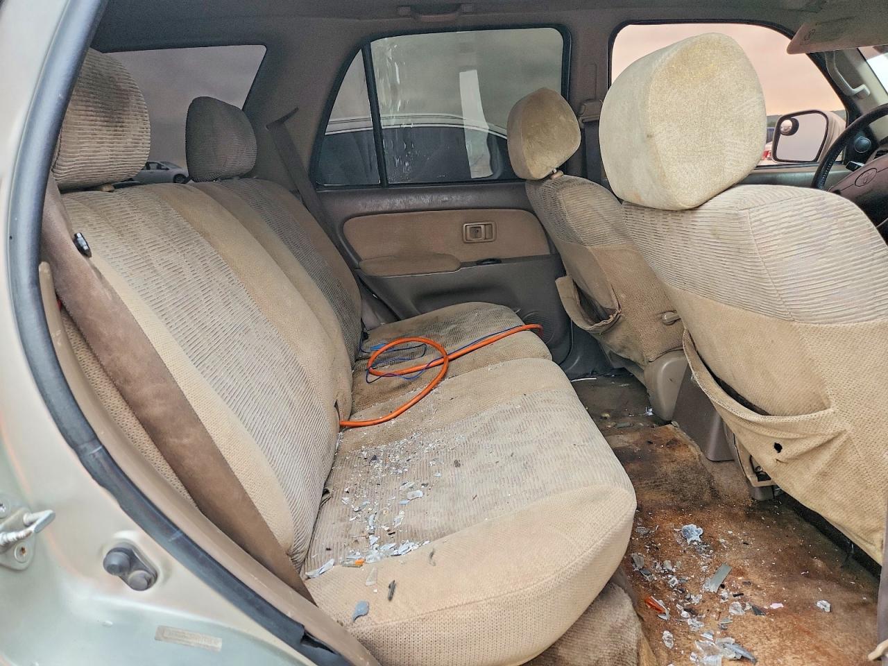 2000 Toyota 4runner Sr5 Серебряный vin: JT3GN86R6Y0168570