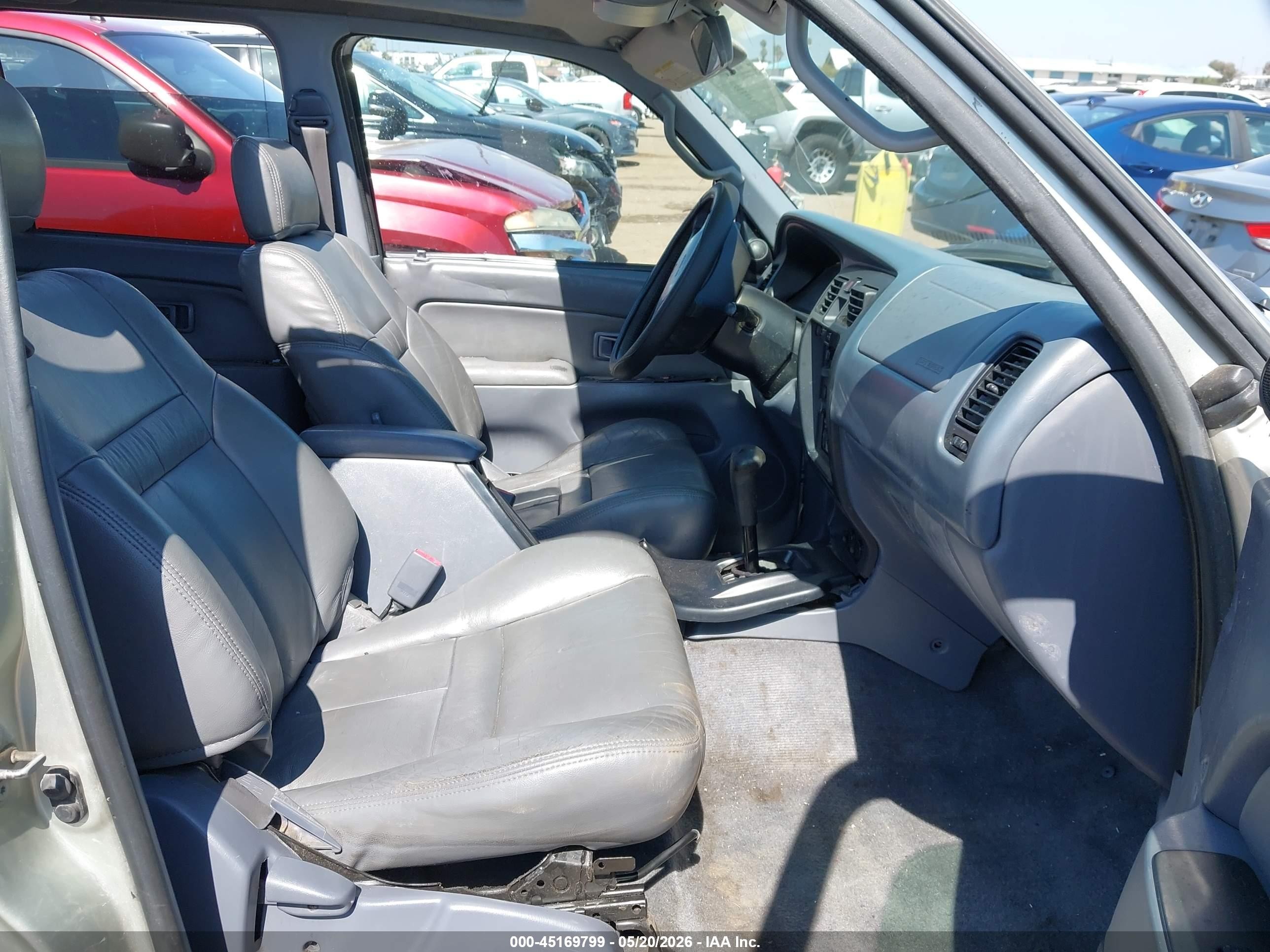 2000 Toyota 4runner Sr5 V6 Silver vin: JT3GN86R6Y0174479