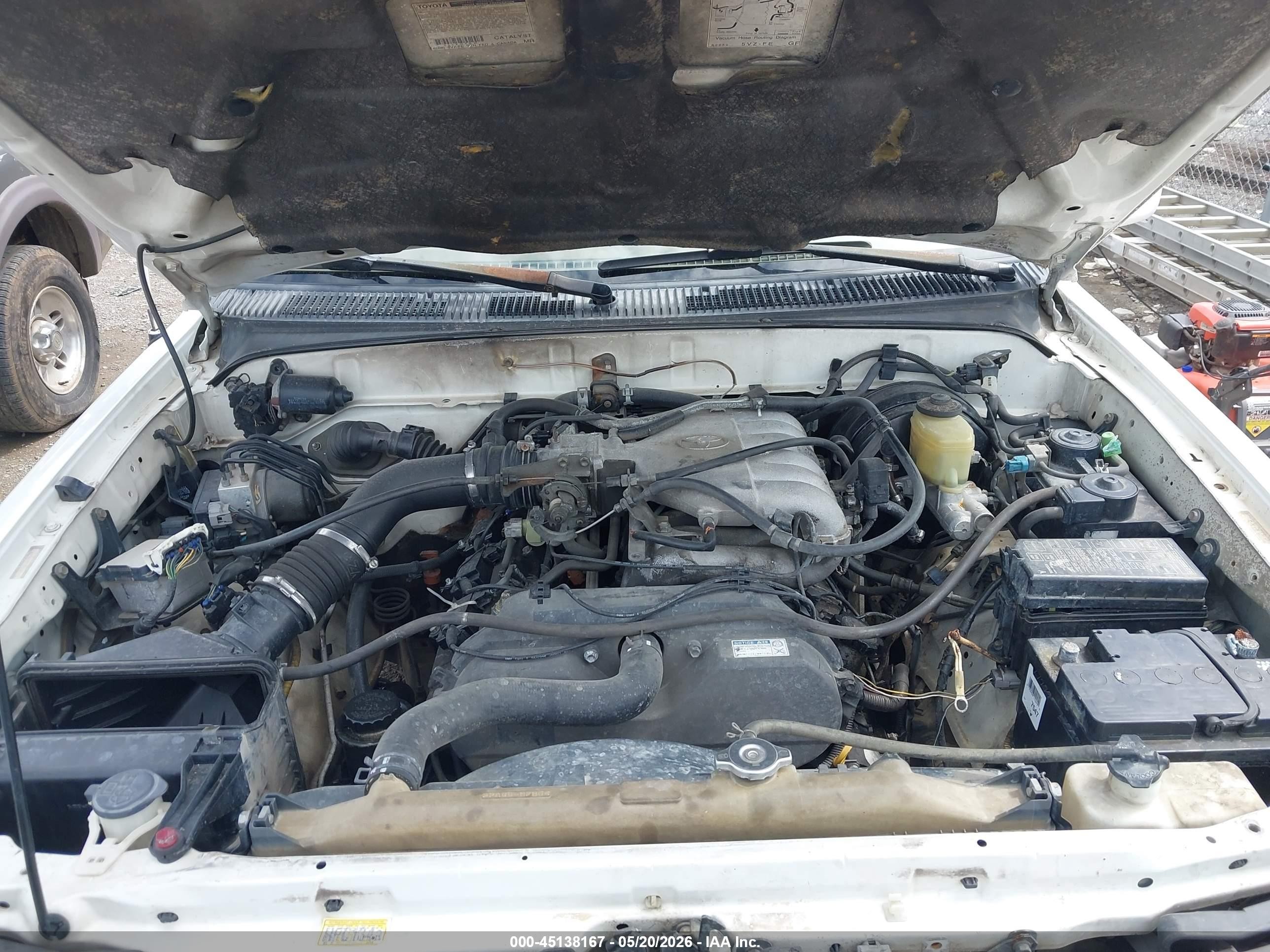 2000 Toyota 4runner Sr5 V6 White vin: JT3GN86R6Y0176877