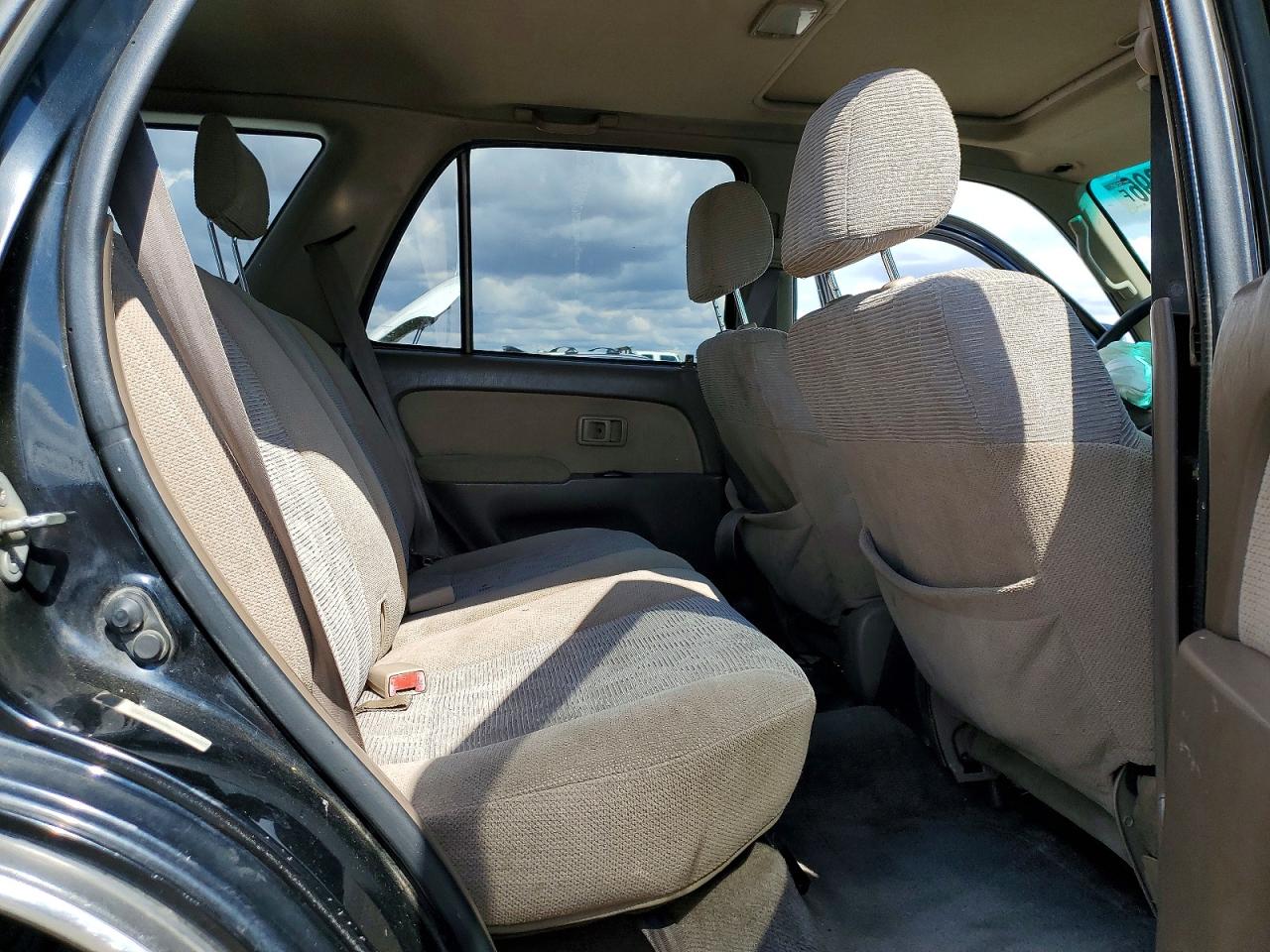 2000 Toyota 4runner Sr5 Black vin: JT3GN86R6Y0177155