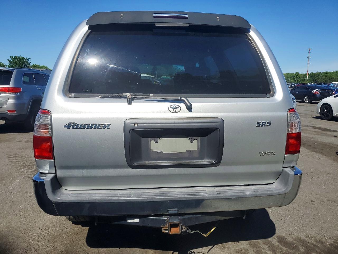 2000 Toyota 4runner Sr5 Серебряный vin: JT3GN86R6Y0179844