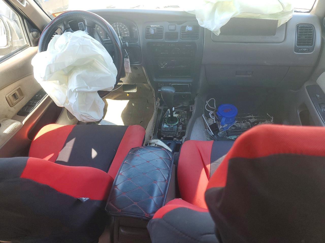 2000 Toyota 4runner Sr5 Серебряный vin: JT3GN86R6Y0179844