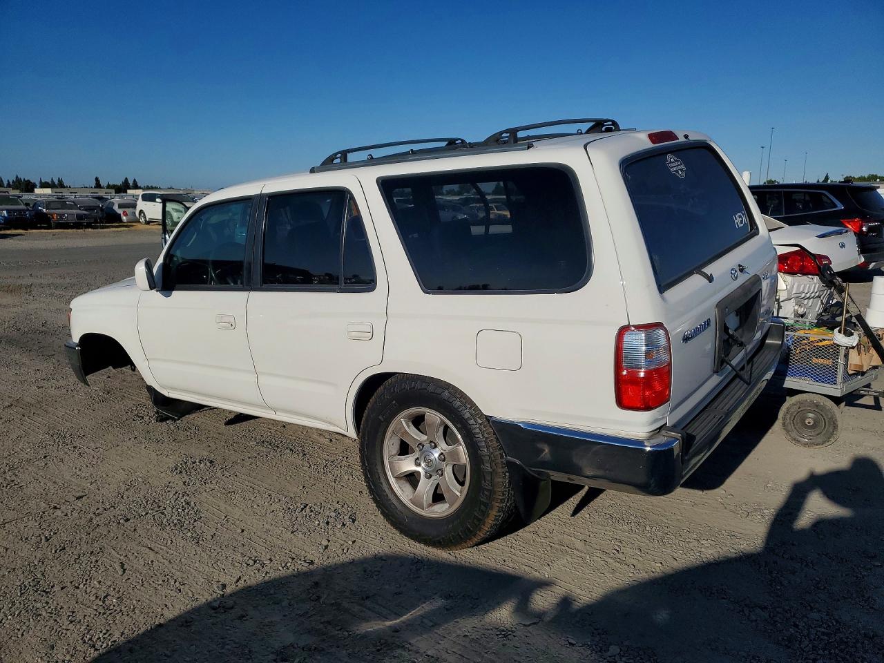 2001 Toyota 4runner Sr5 White vin: JT3GN86R710198585