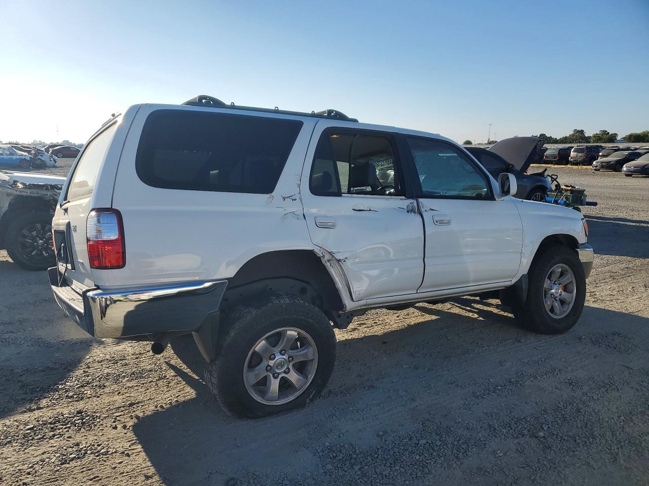 2001 Toyota 4runner Sr5 White vin: JT3GN86R710198585