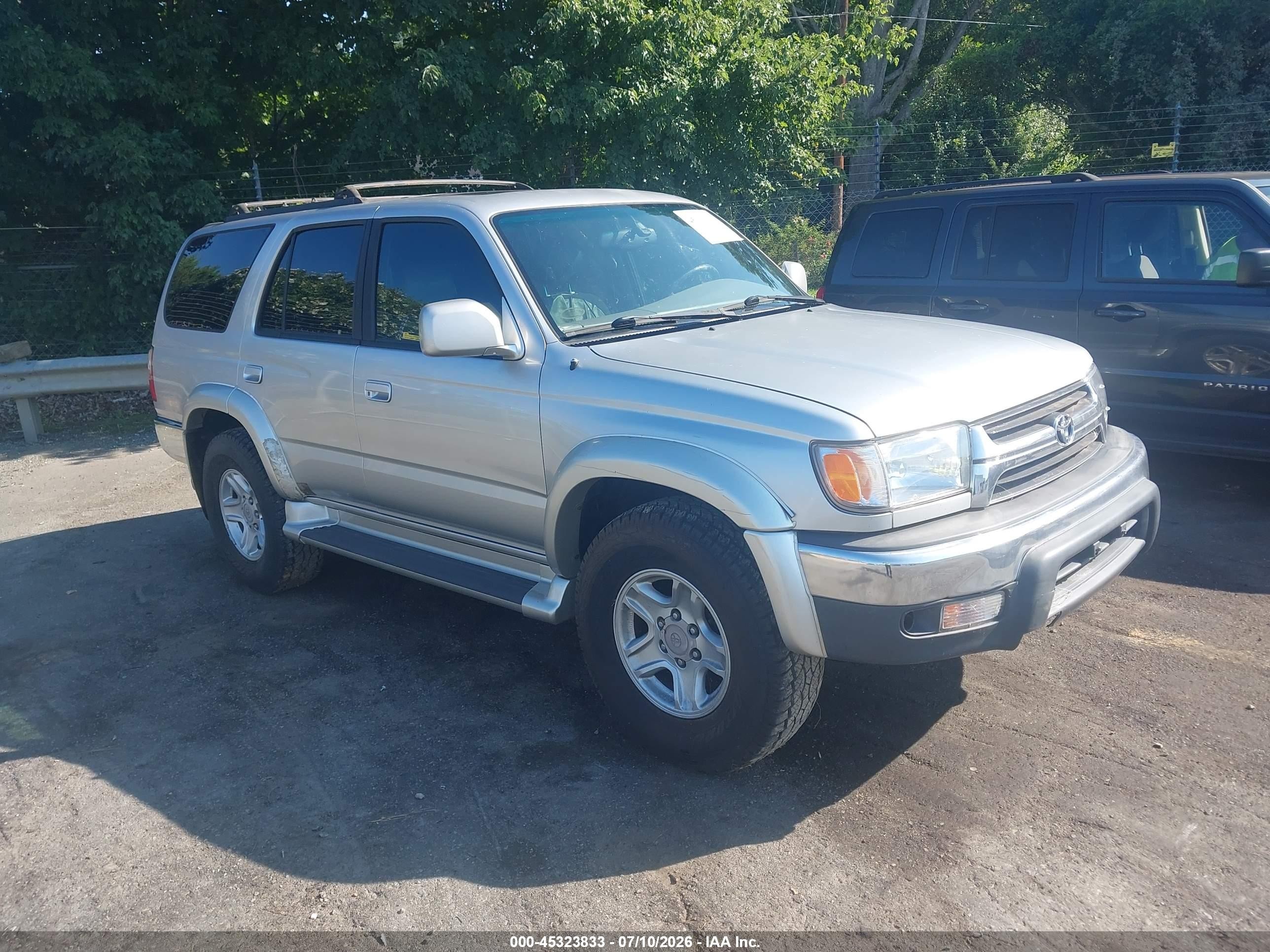 2001 Toyota 4runner Sr5 V6 Silver vin: JT3GN86R710204739