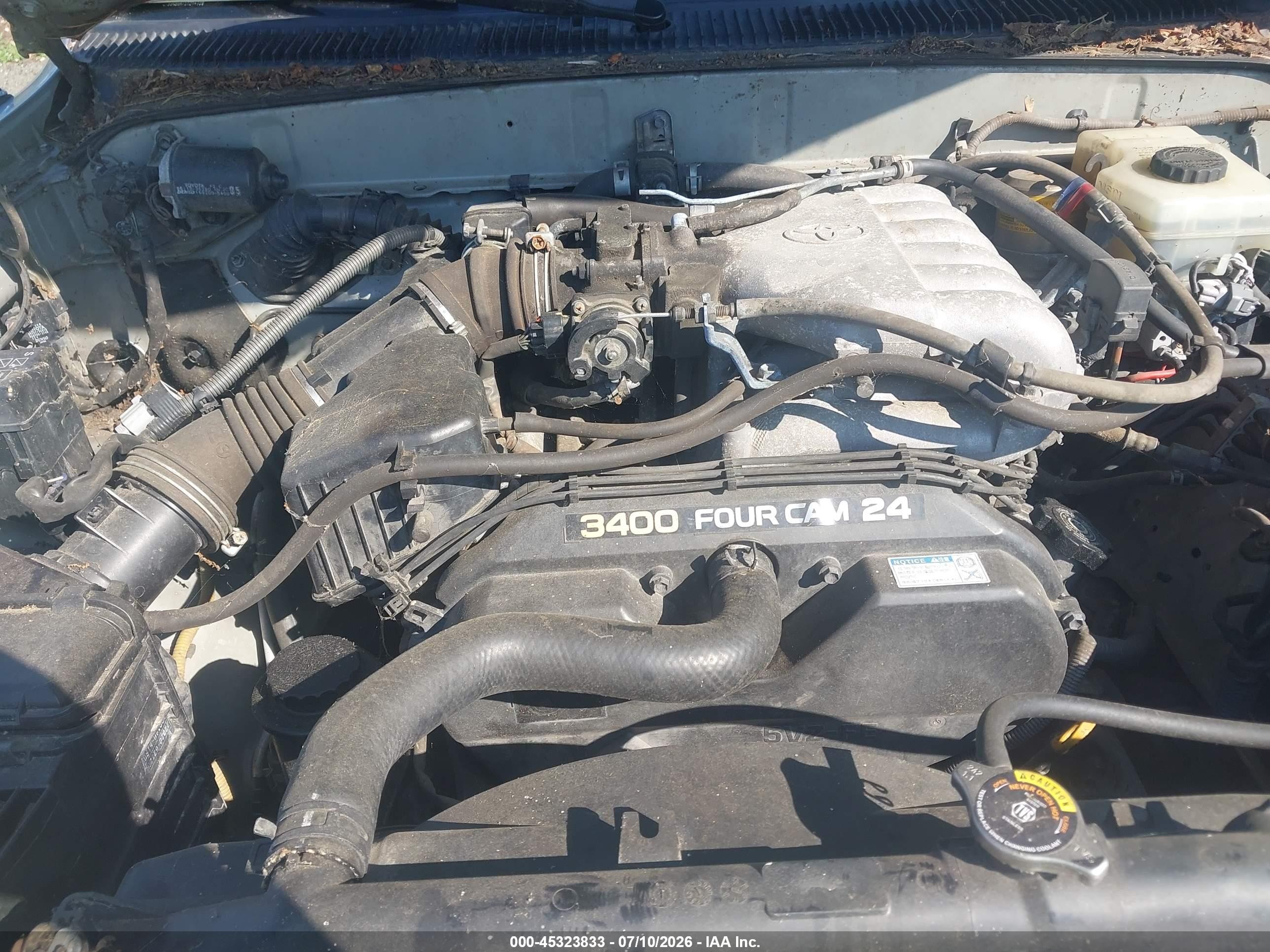 2001 Toyota 4runner Sr5 V6 Silver vin: JT3GN86R710204739