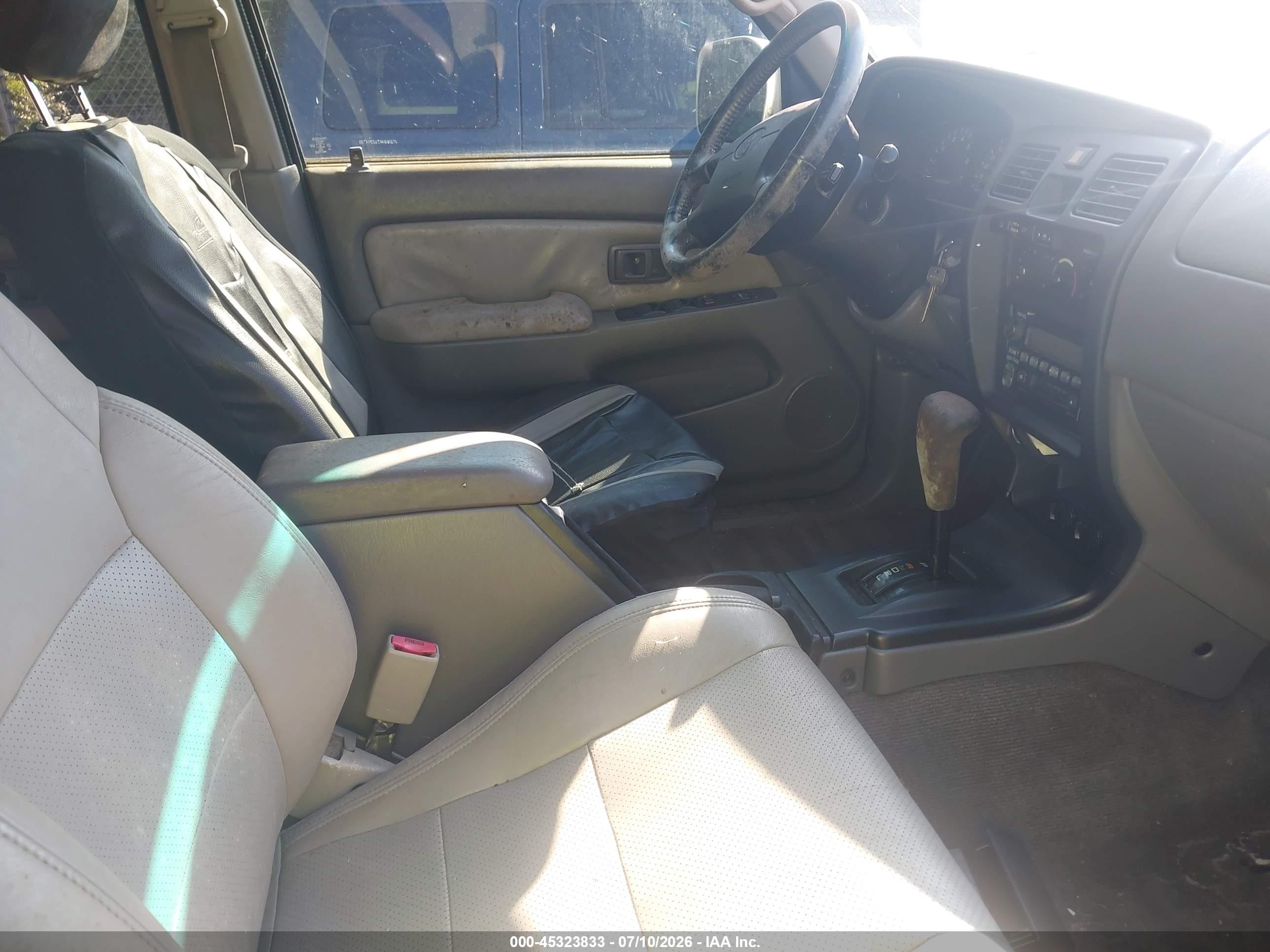 2001 Toyota 4runner Sr5 V6 Silver vin: JT3GN86R710204739