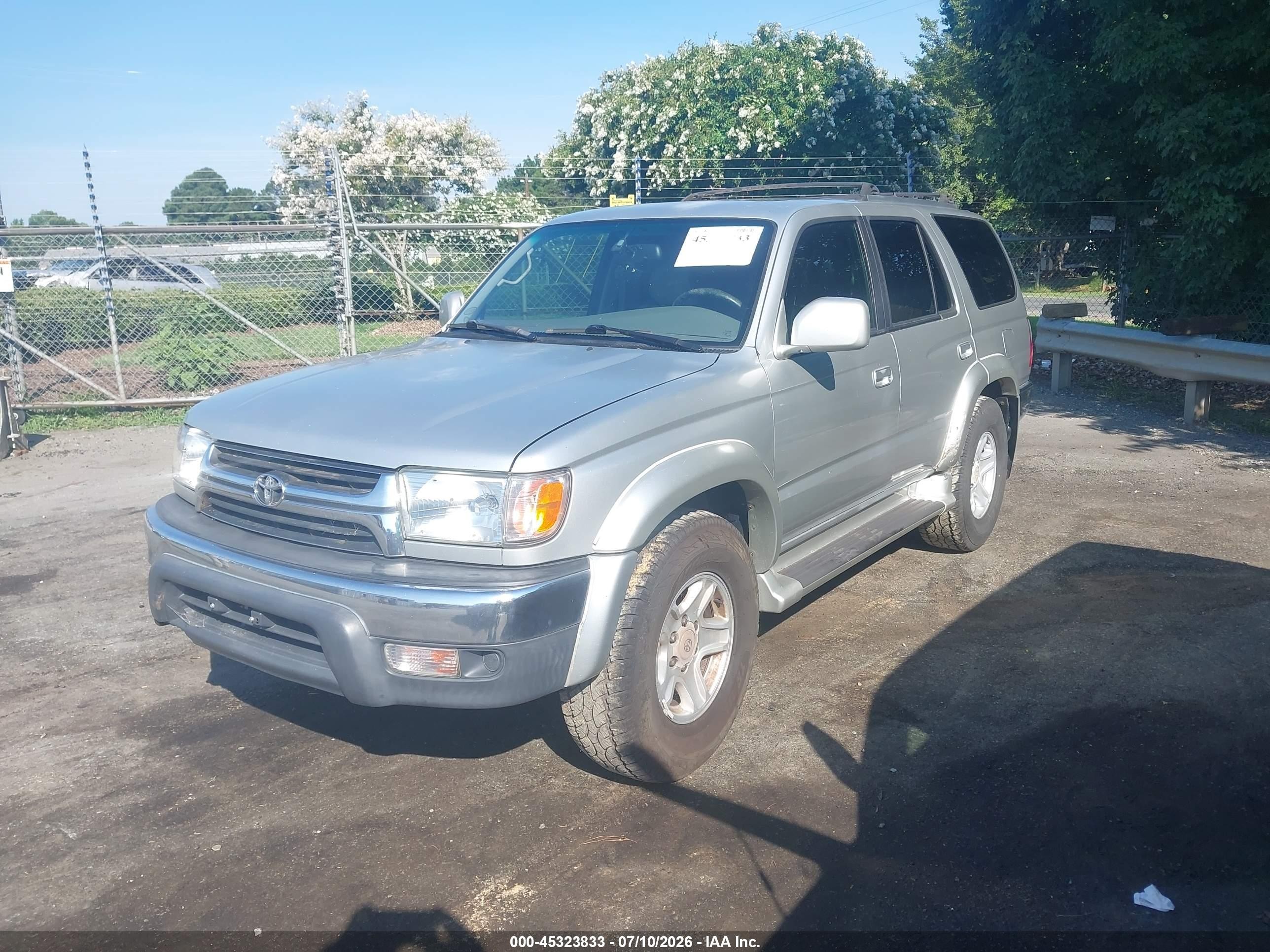 2001 Toyota 4runner Sr5 V6 Silver vin: JT3GN86R710204739