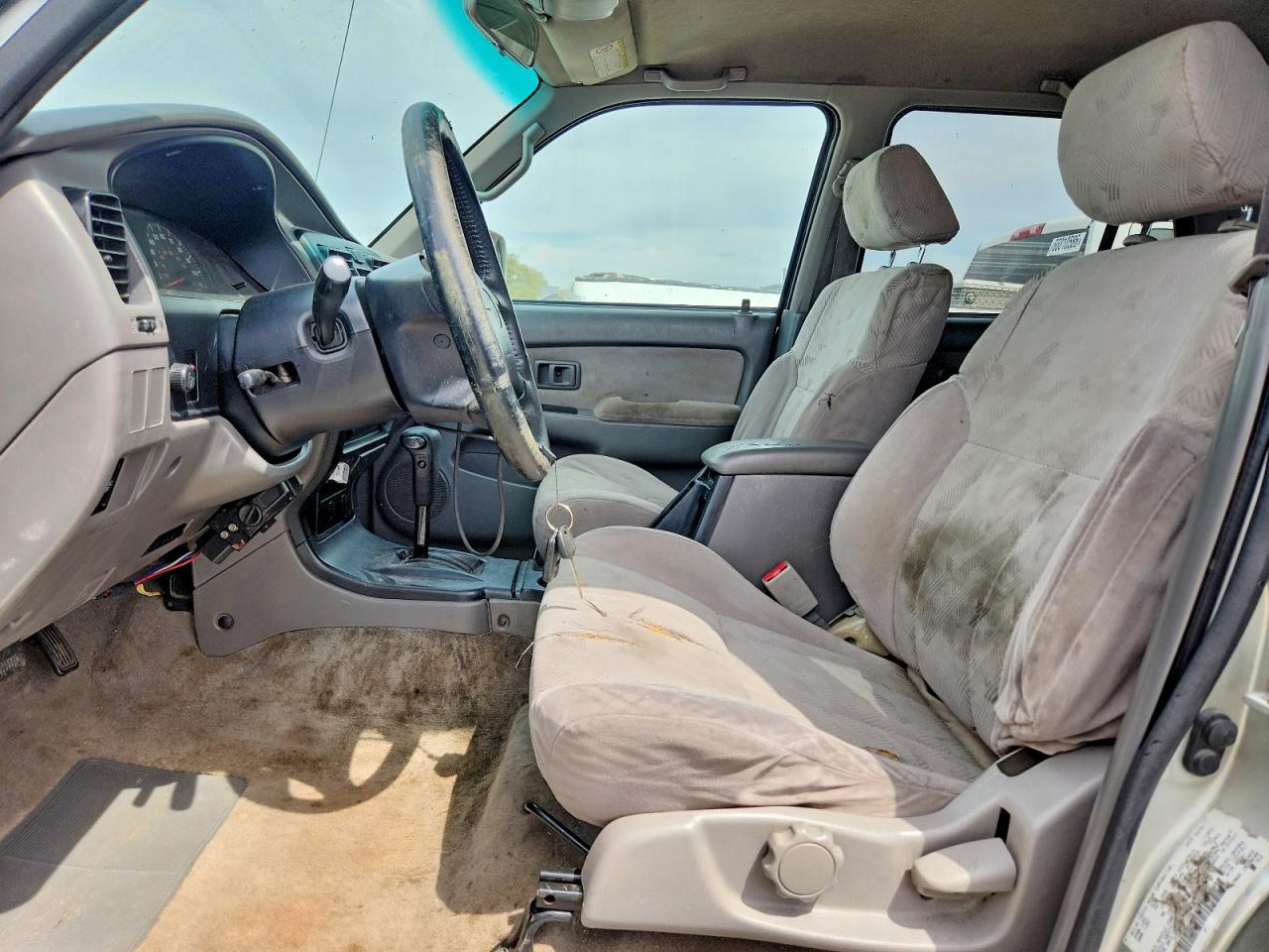 2001 Toyota 4runner Sr5 Silver vin: JT3GN86R710207768