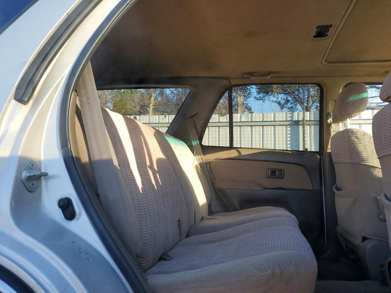 1998 Toyota 4runner Sr5 Beige vin: JT3GN86R7W0070791