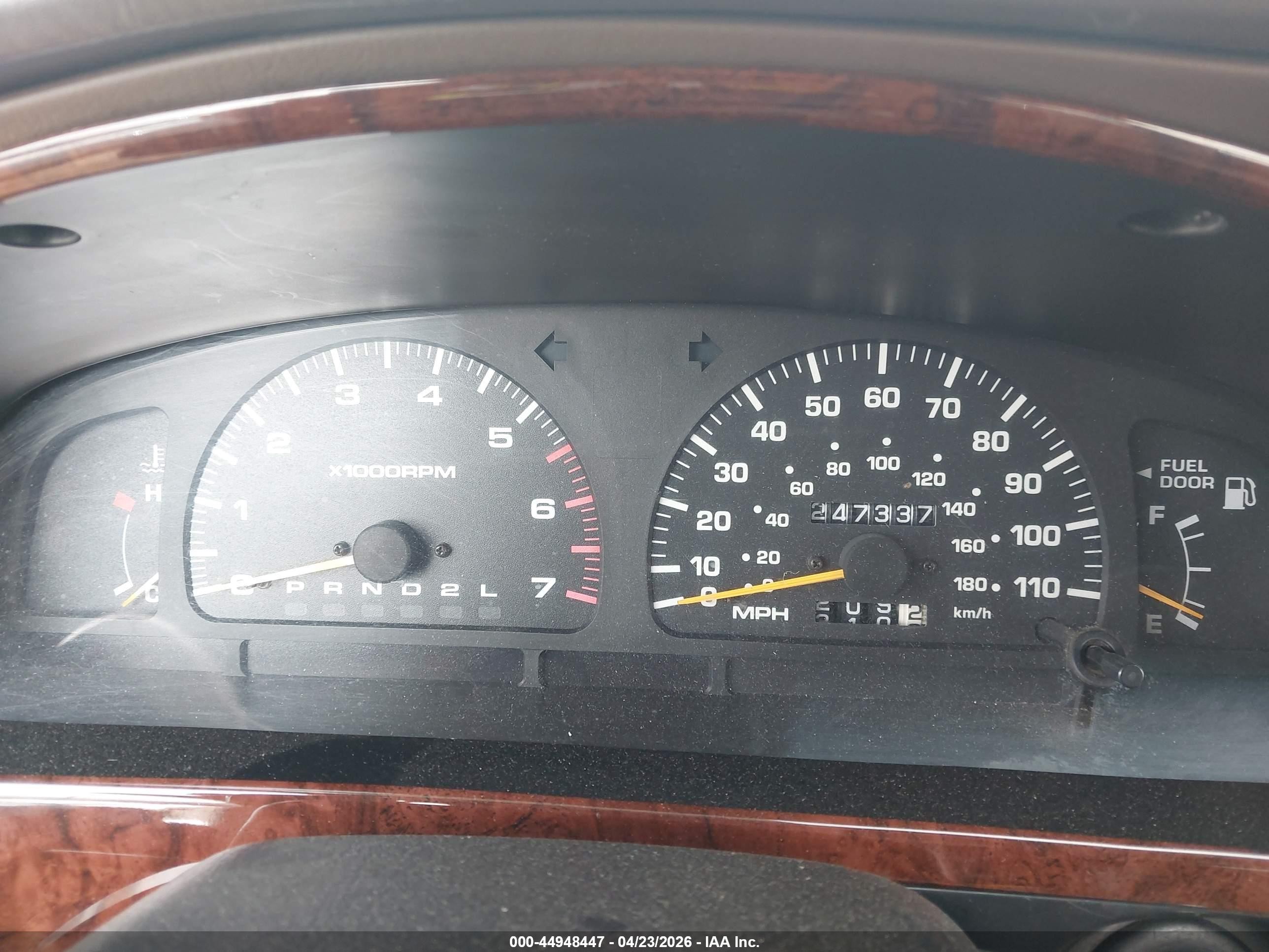 1998 Toyota 4runner Sr5 V6 White vin: JT3GN86R7W0081676