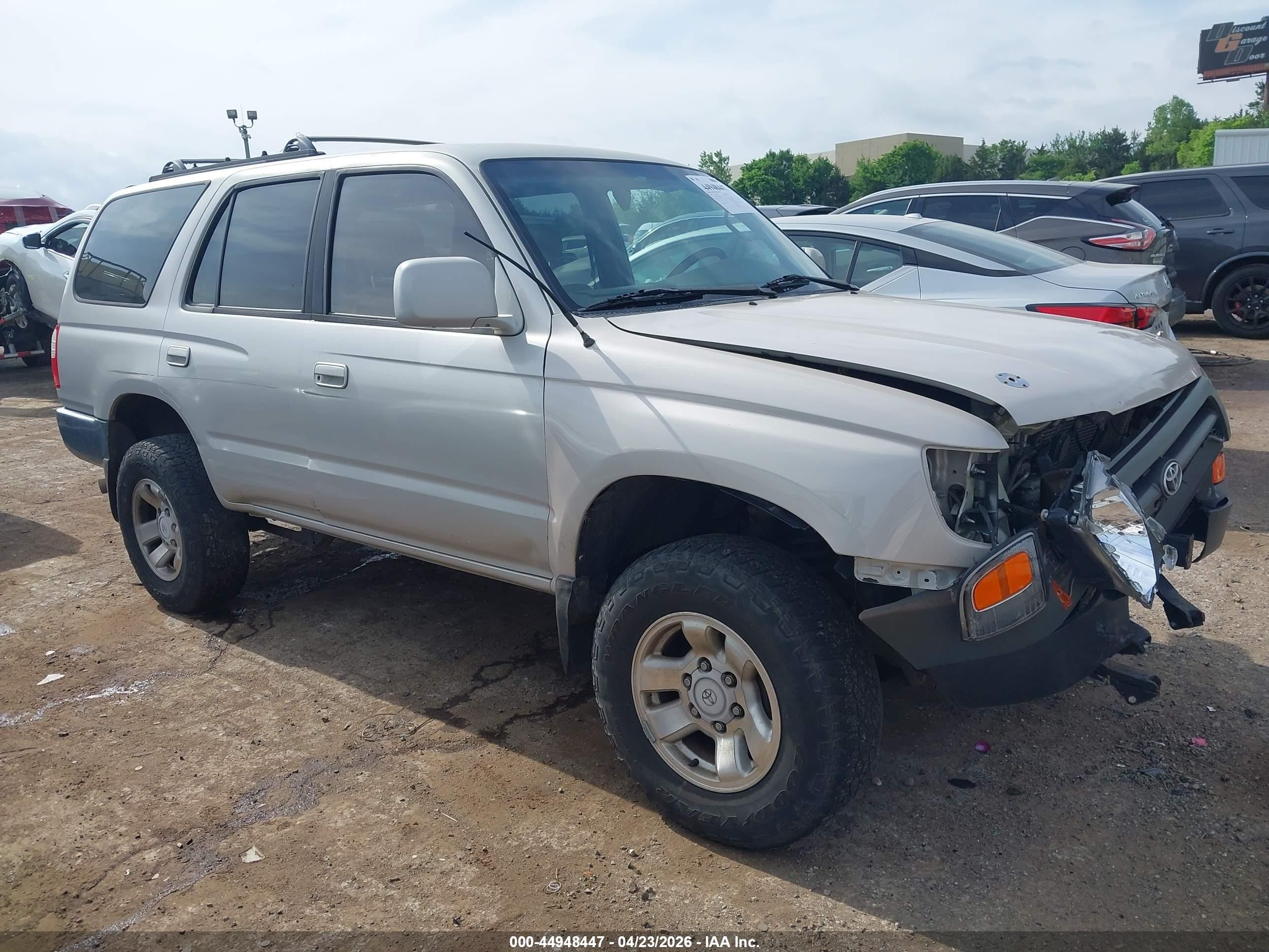 1998 Toyota 4runner Sr5 V6 White vin: JT3GN86R7W0081676