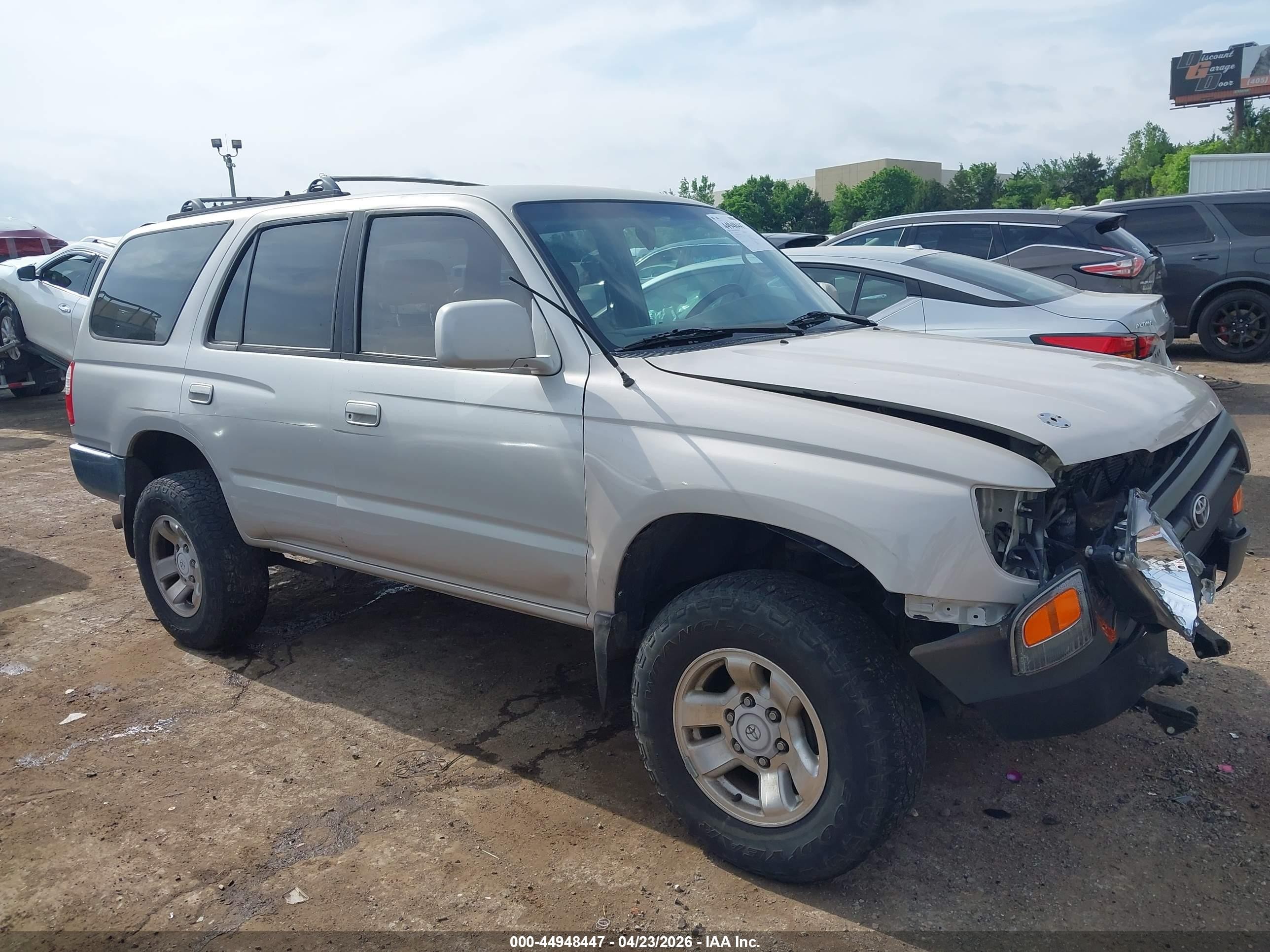 1998 Toyota 4runner Sr5 V6 White vin: JT3GN86R7W0081676