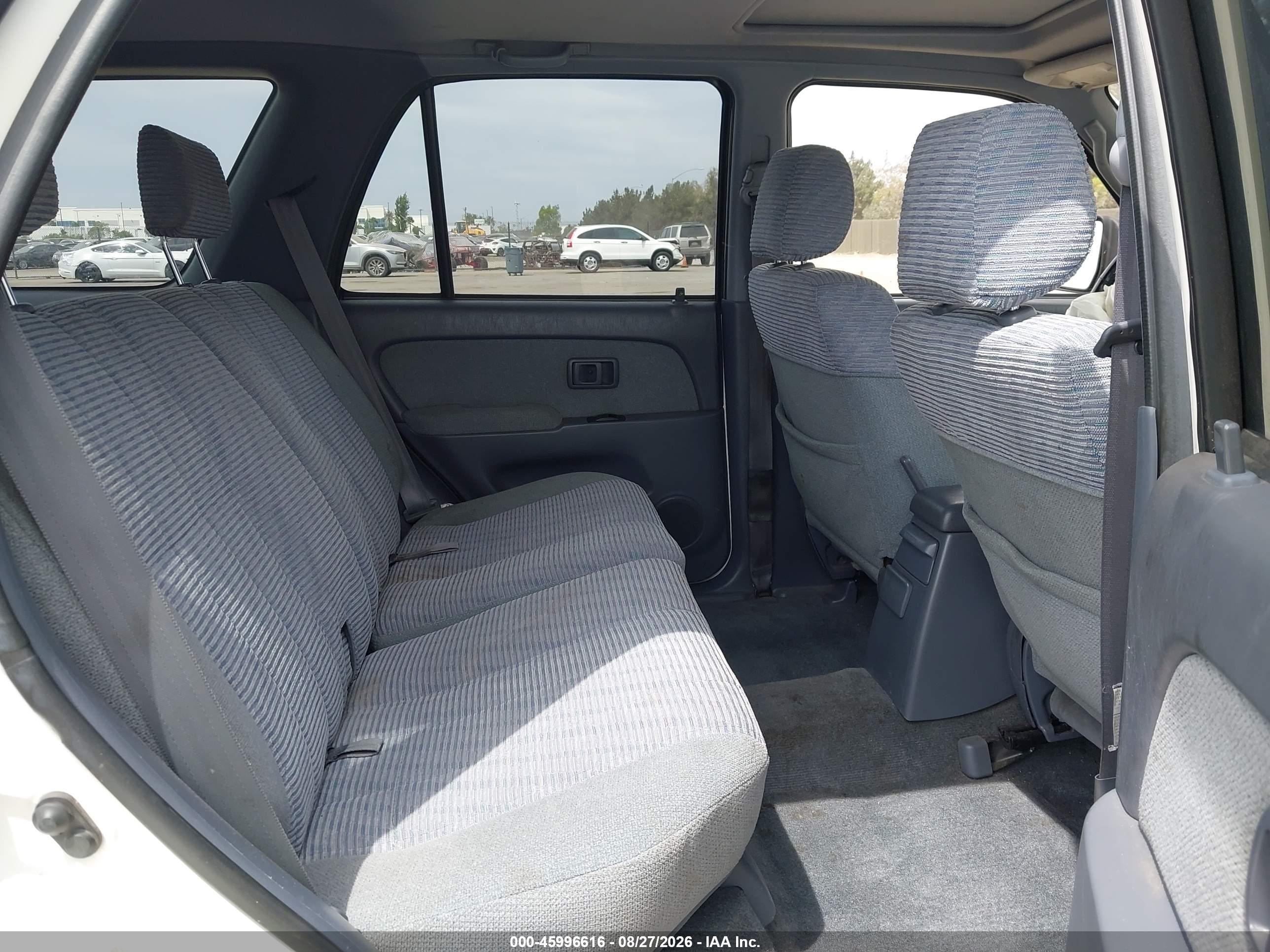 1998 Toyota 4runner Sr5 V6 Black vin: JT3GN86R7W0092015