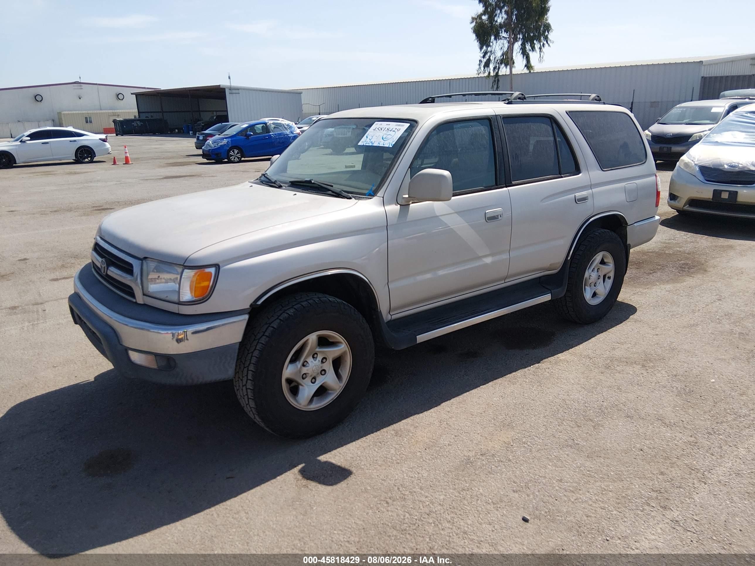 2000 Toyota 4runner Sr5 V6 Silver vin: JT3GN86R7Y0155732