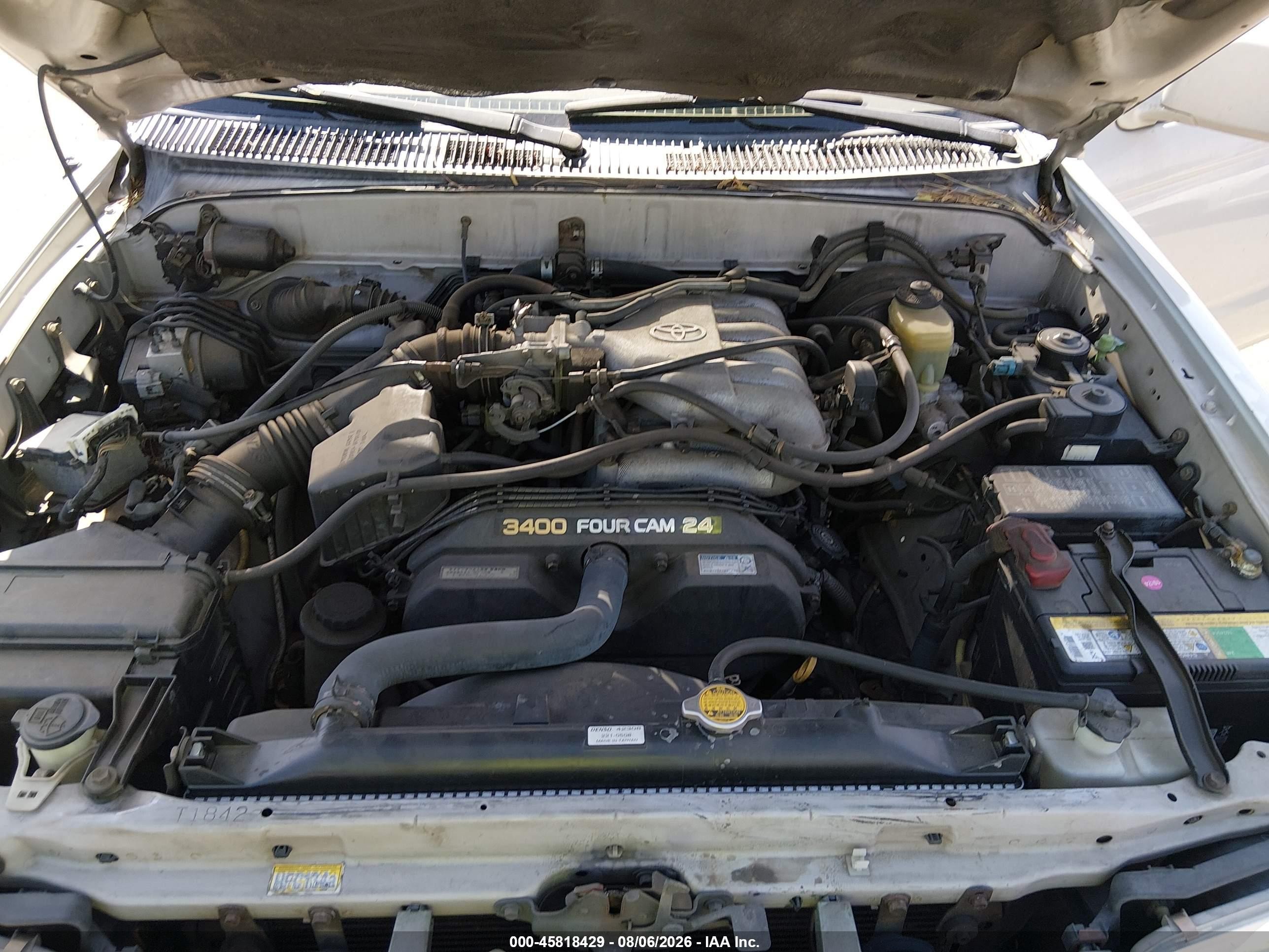 2000 Toyota 4runner Sr5 V6 Silver vin: JT3GN86R7Y0155732