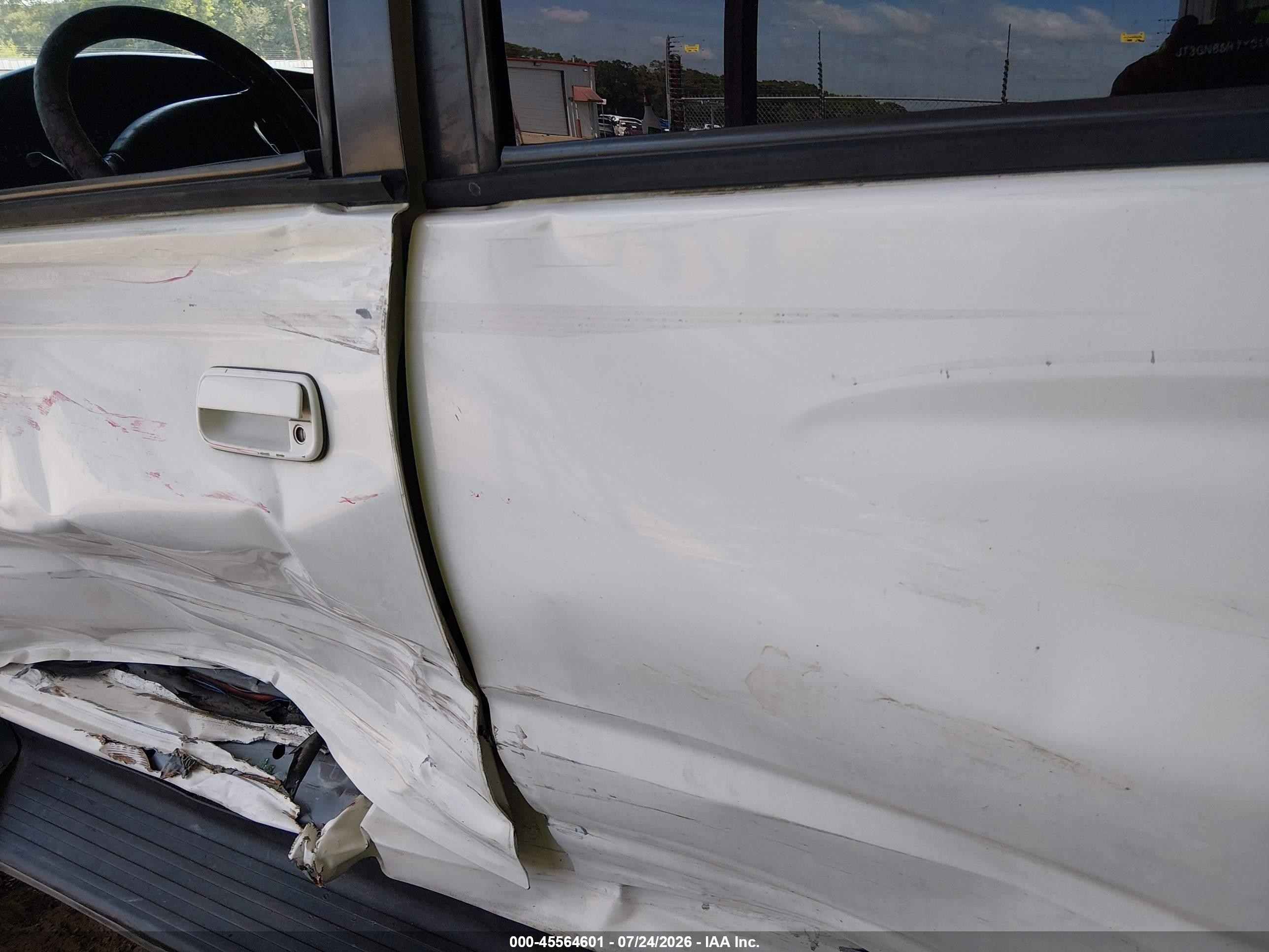 2000 Toyota 4runner Sr5 V6 White vin: JT3GN86R7Y0160784