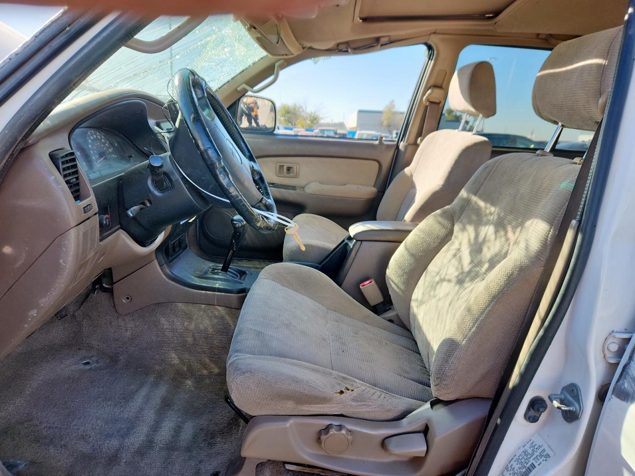 2000 Toyota 4runner Sr5 White vin: JT3GN86R7Y0168934