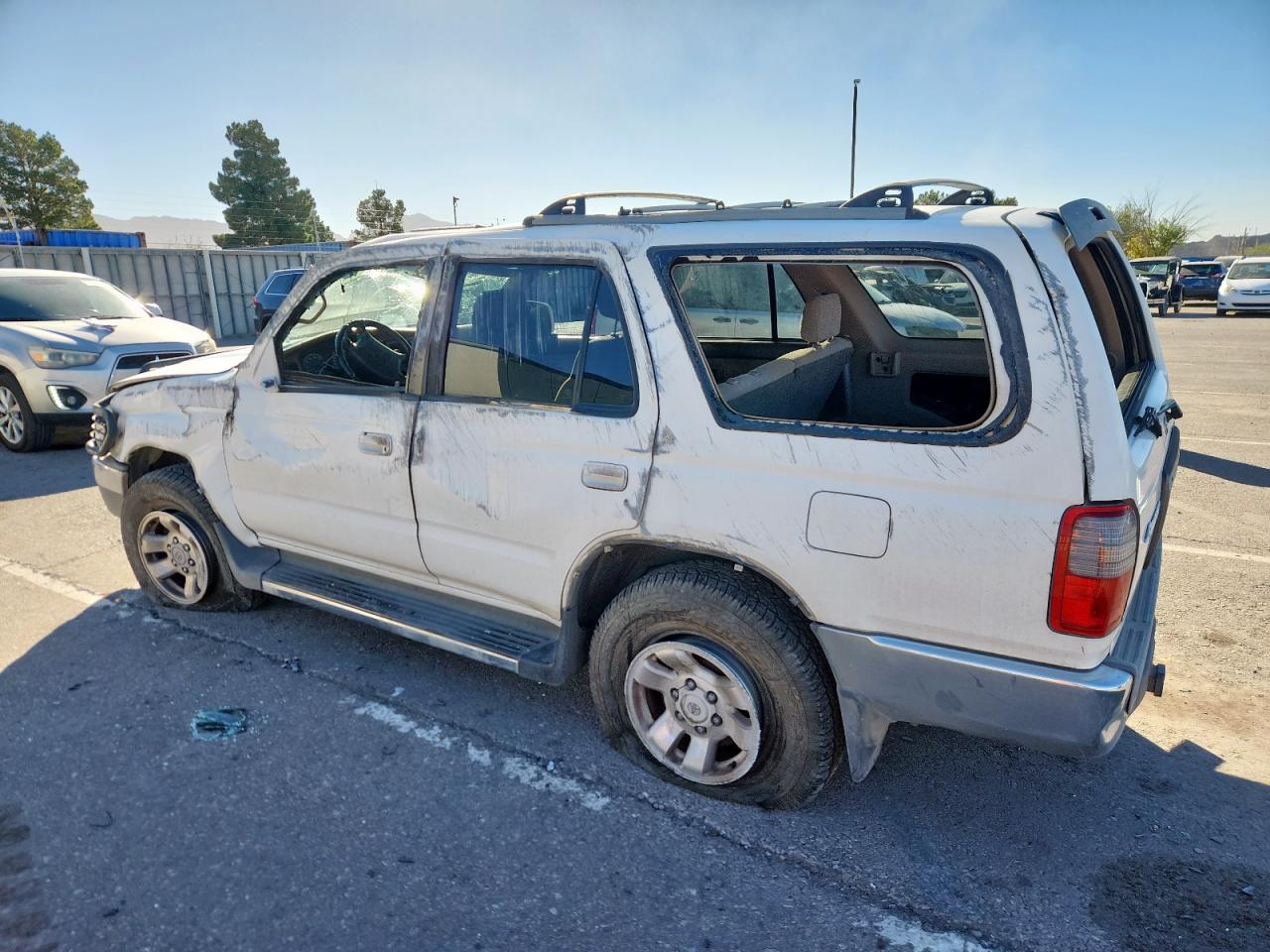 2000 Toyota 4runner Sr5 White vin: JT3GN86R7Y0168934