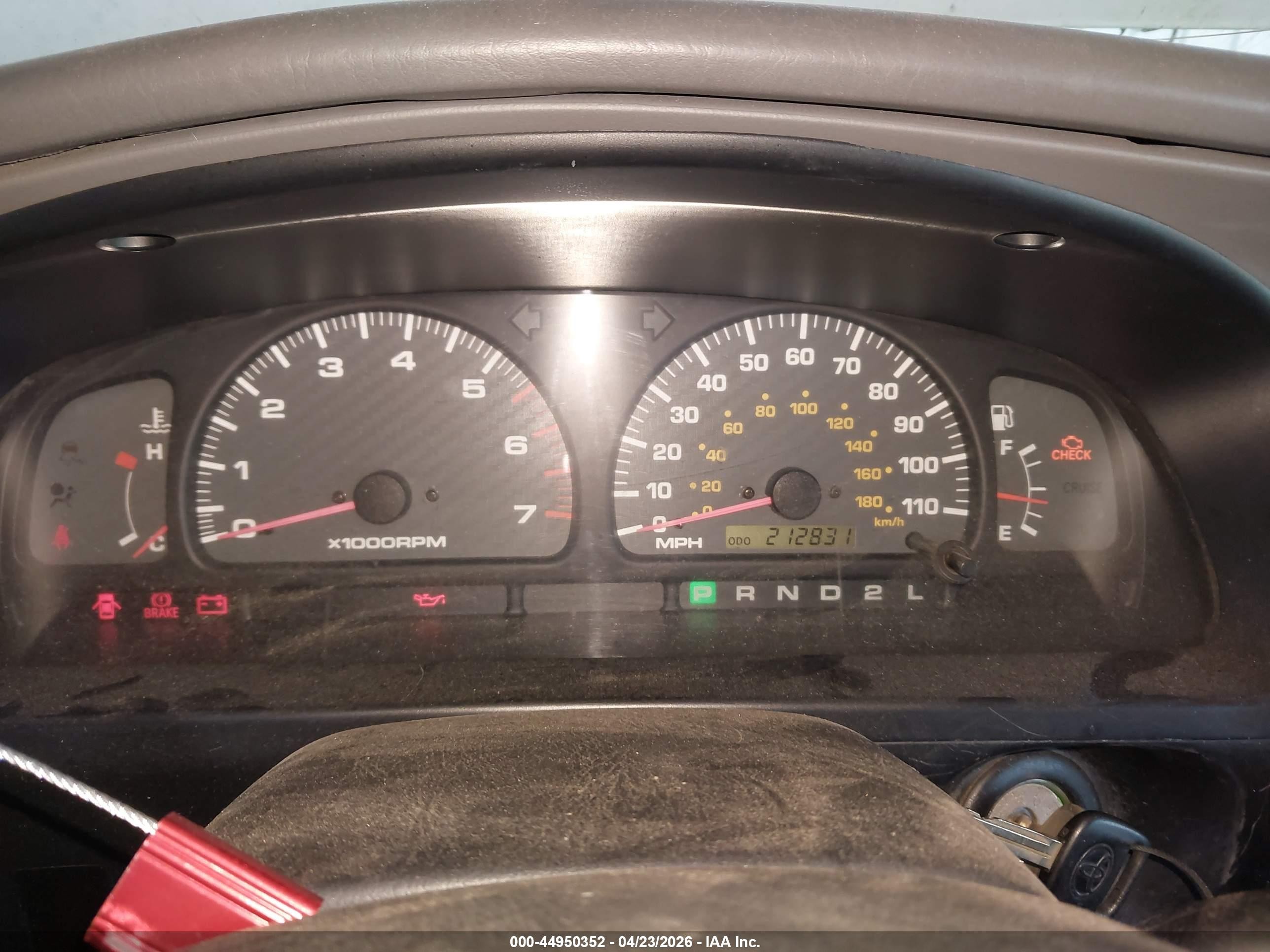 2002 Toyota 4runner Sr5 V6 Белый vin: JT3GN86R820219655