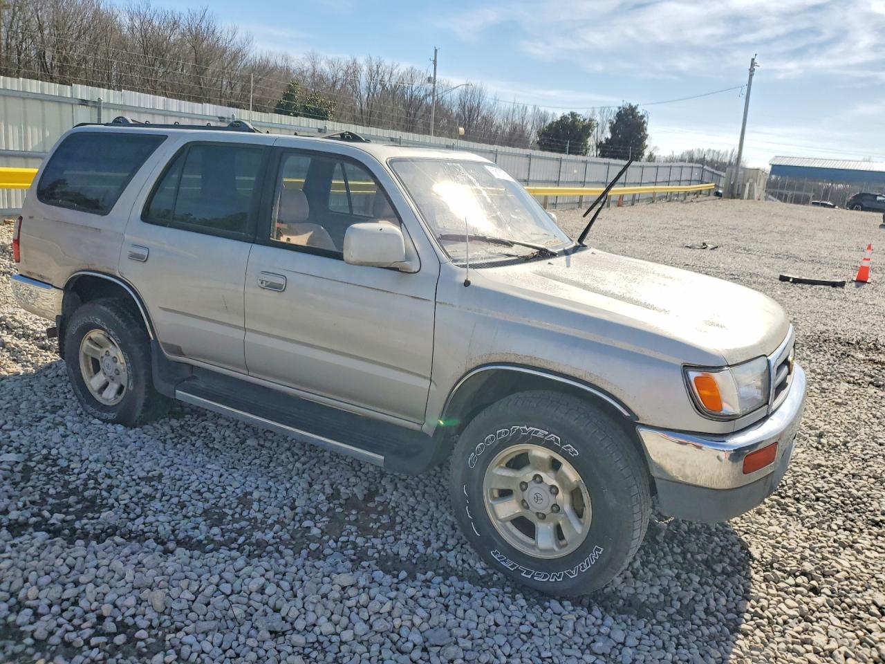 1997 Toyota 4runner Silver vin: JT3GN86R8V0053965