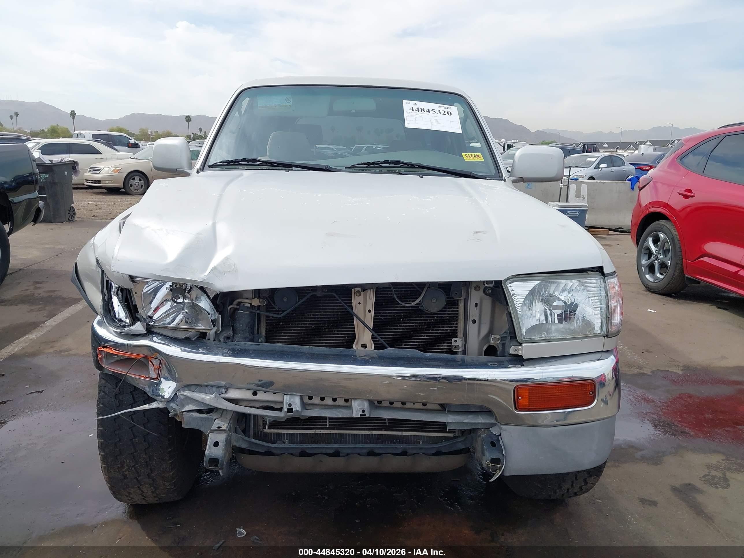 1998 Toyota 4runner Sr5 V6 Серебряный vin: JT3GN86R8W0070962
